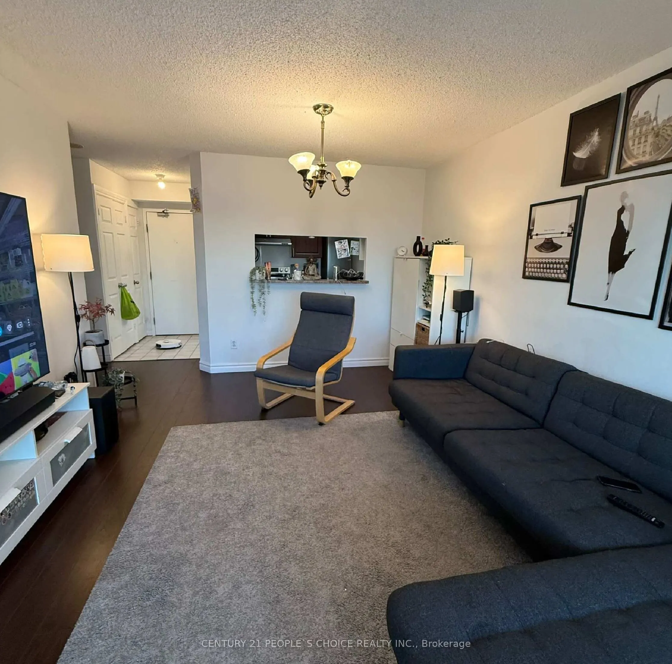 1470 Midland Avenue, #2009
