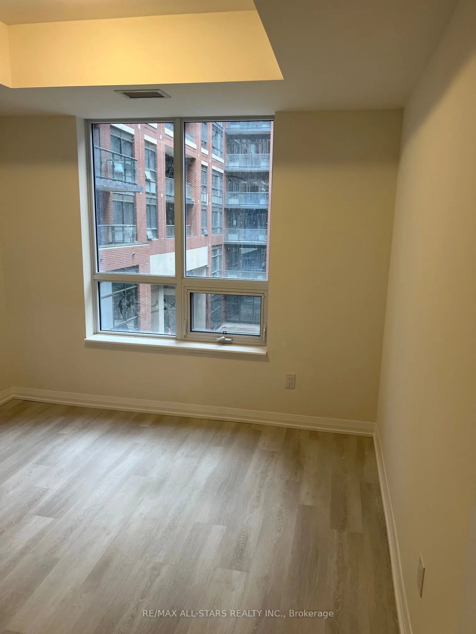 3260 Sheppard Avenue E, #309