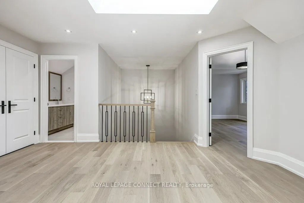 393 Rosebank Road
