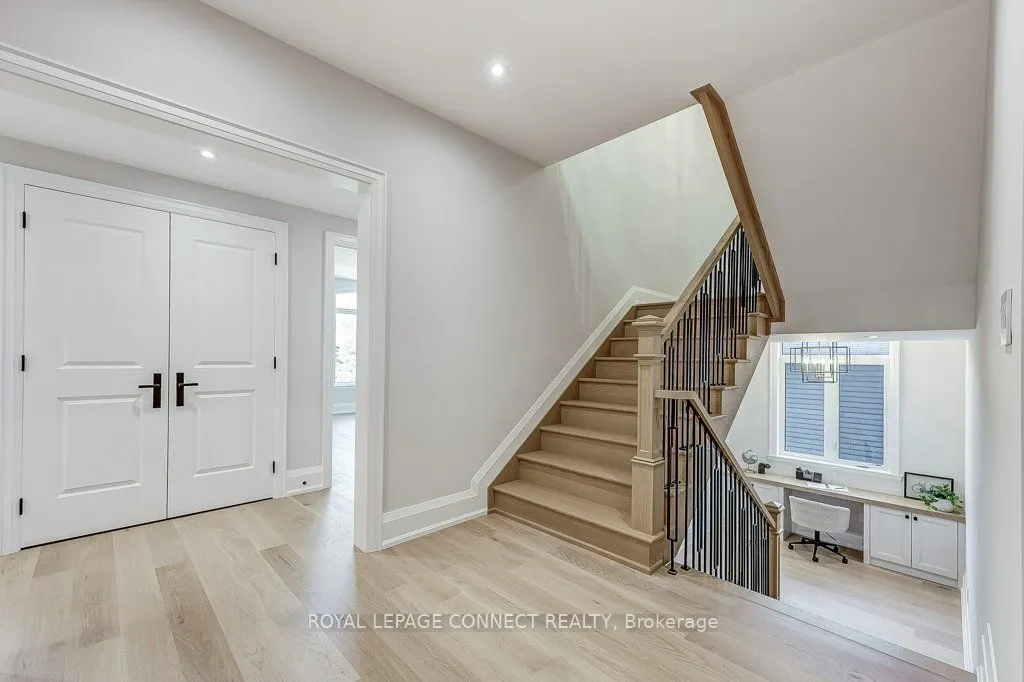 393 Rosebank Road