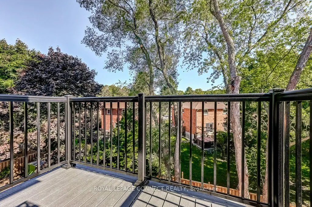 393 Rosebank Road