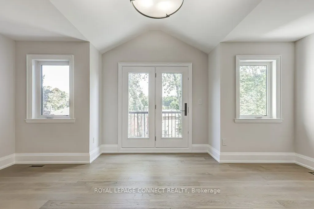 393 Rosebank Road