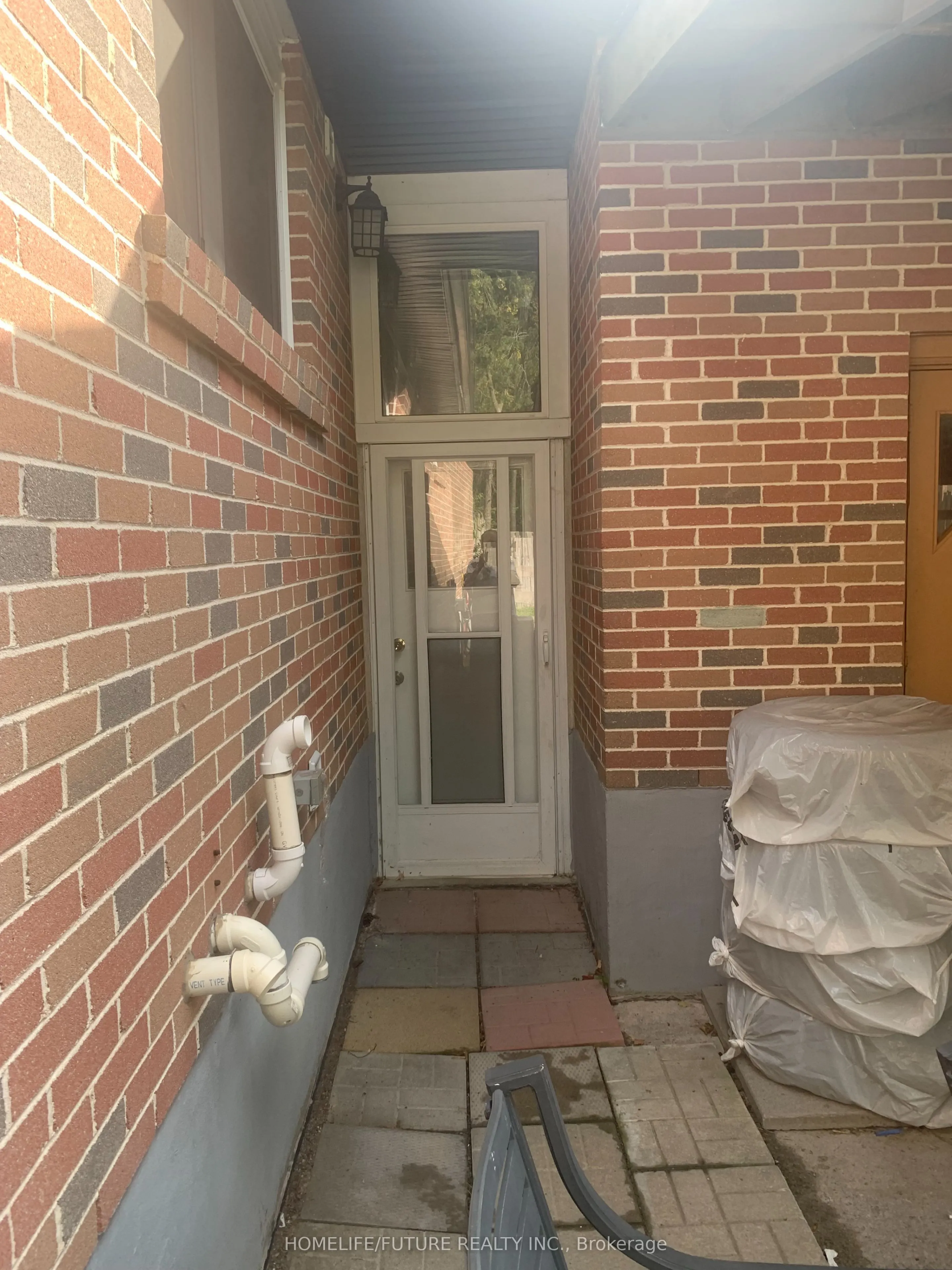 12 Carwin Crescent, #Bsmt