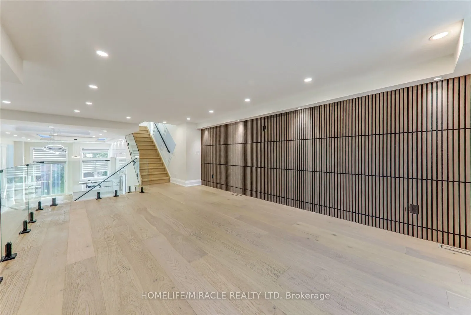 245 Ferris Road