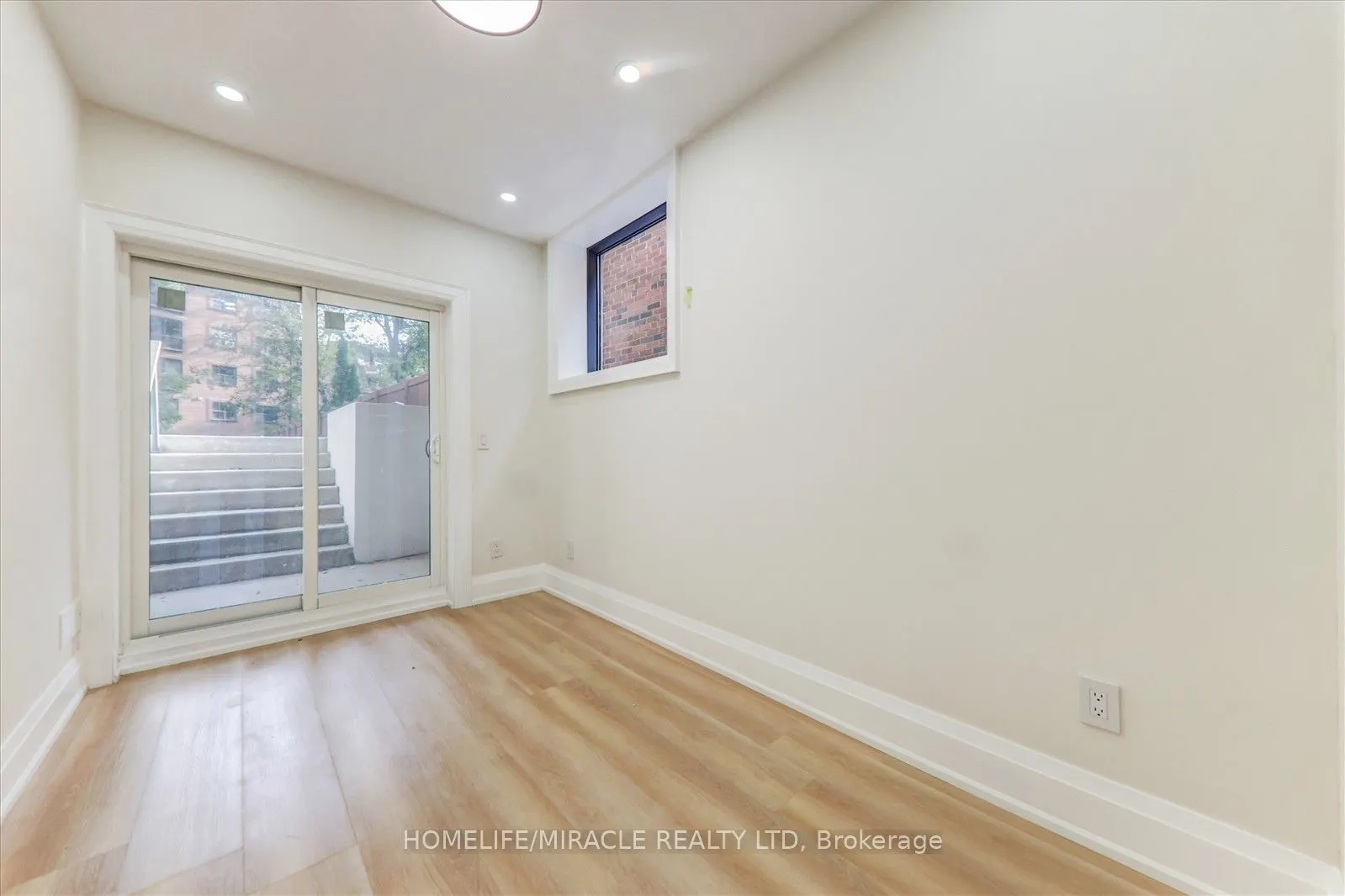 245 Ferris Road