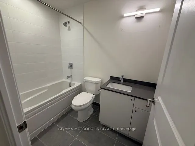 3260 Sheppard Avenue E, #1407