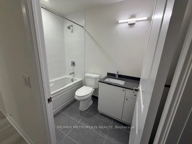 3260 Sheppard Avenue E, #1407