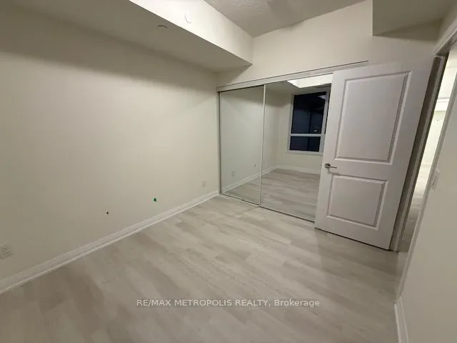 3260 Sheppard Avenue E, #1407