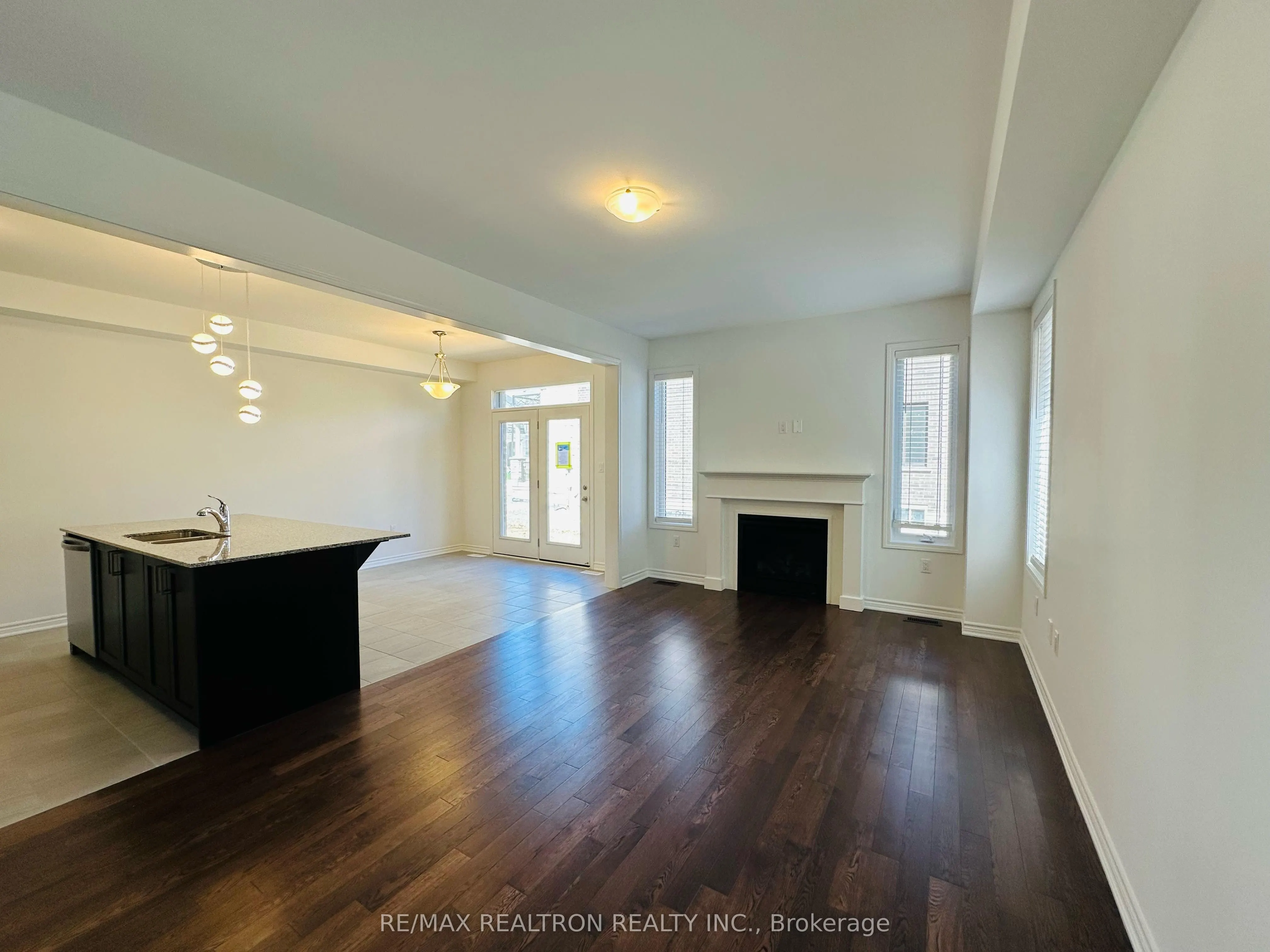 1518 Honey Locust Place