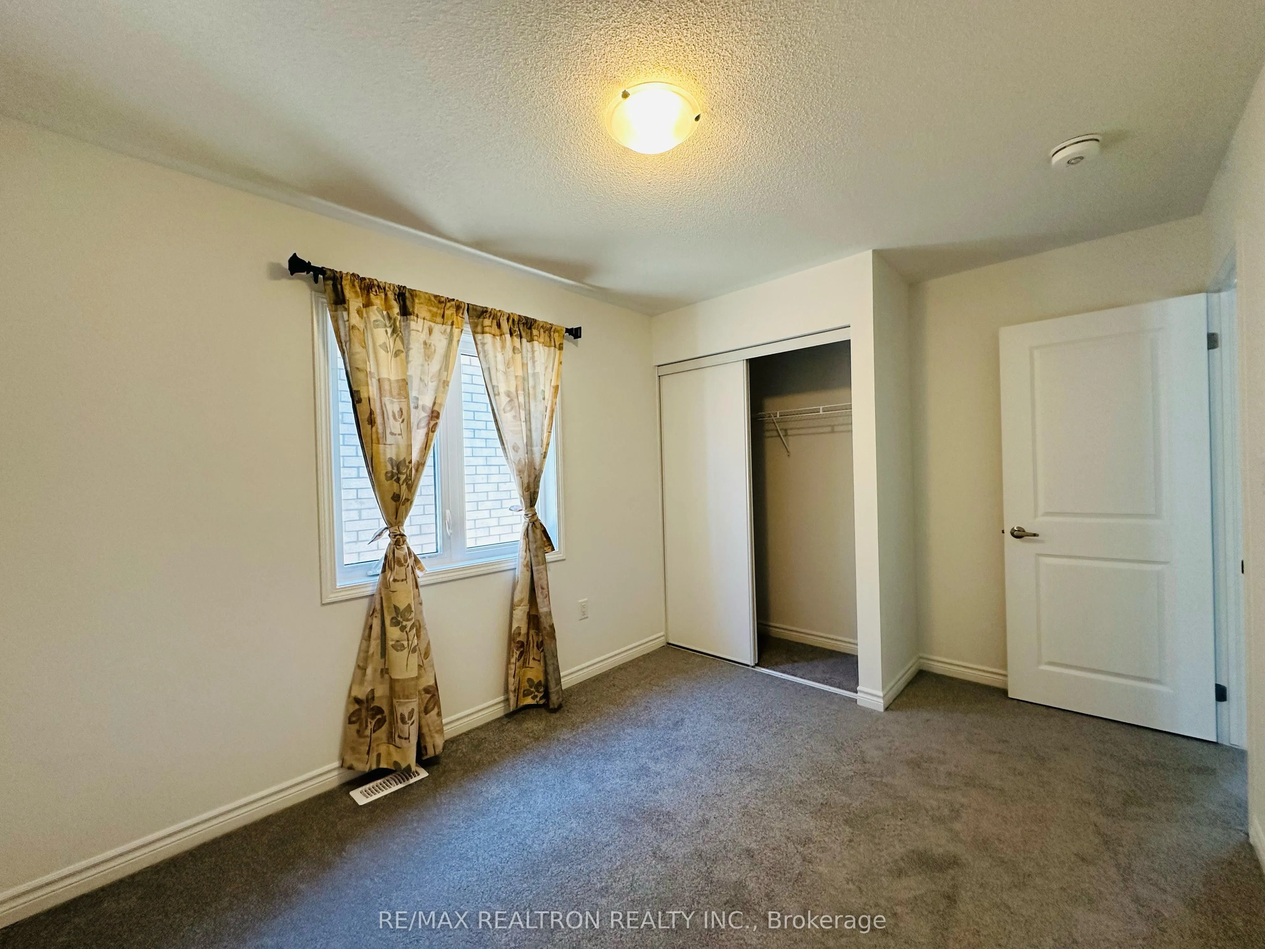 1518 Honey Locust Place