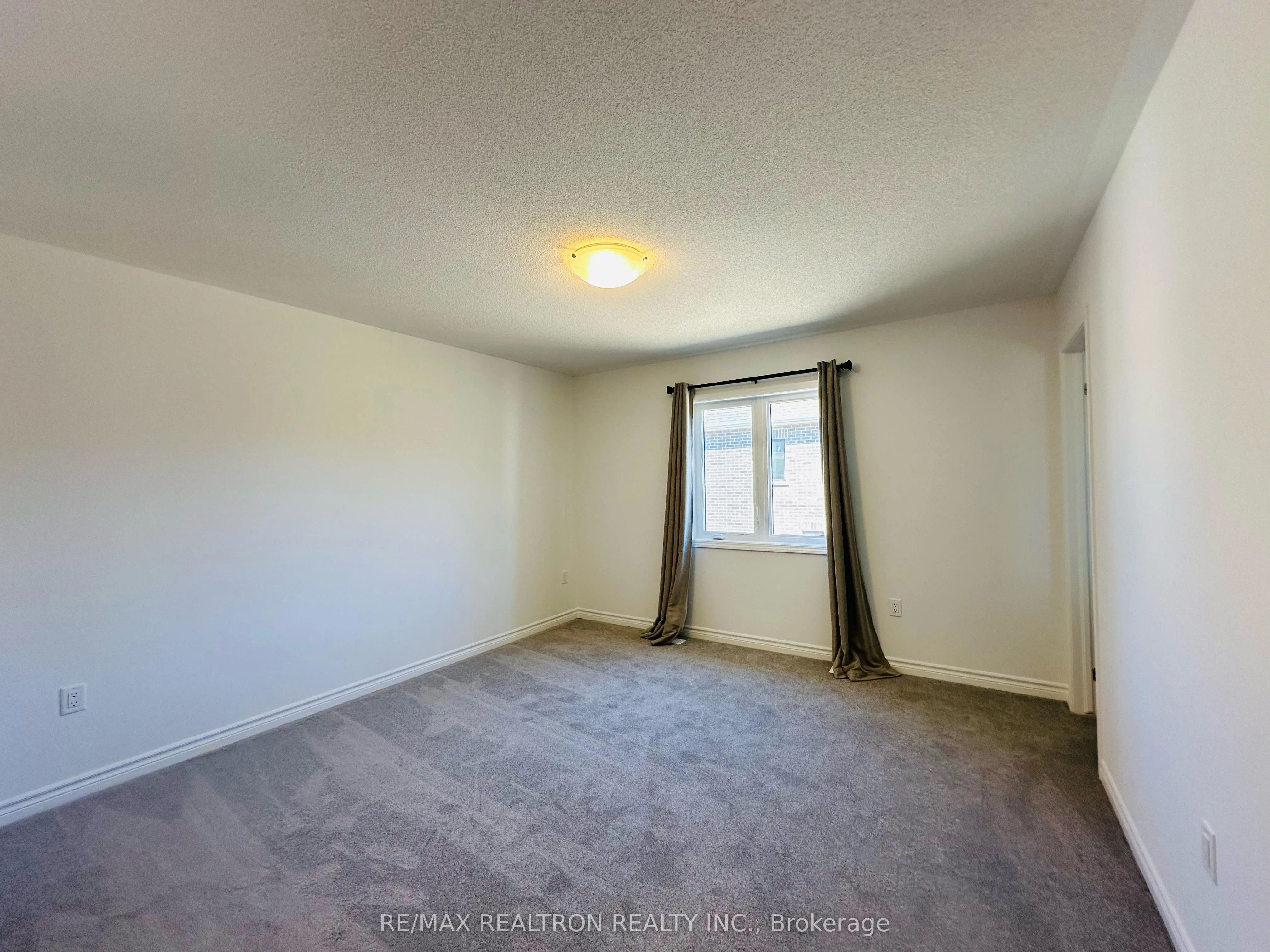 1518 Honey Locust Place