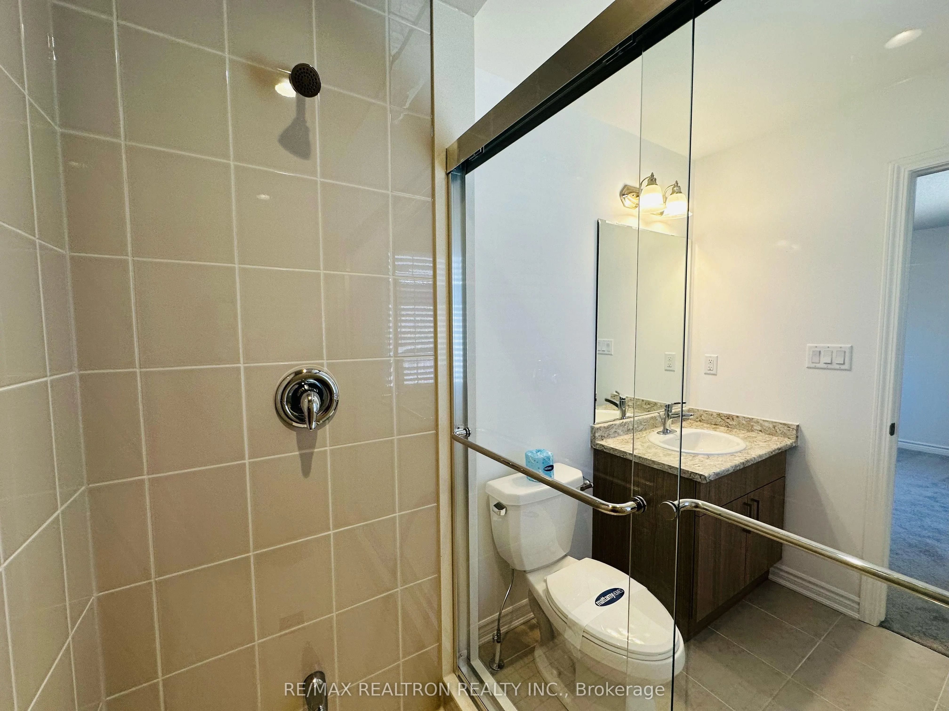 1518 Honey Locust Place