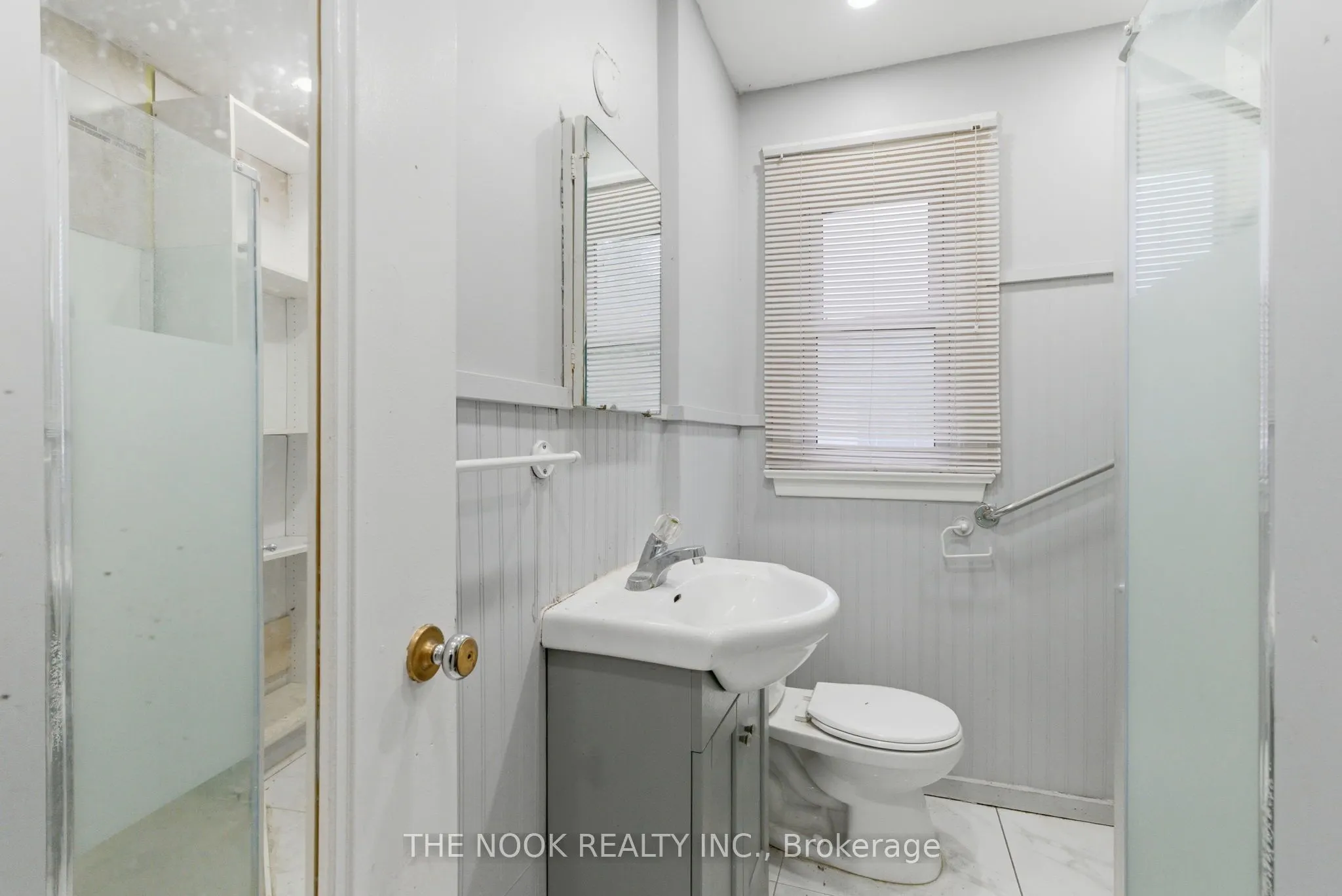 1496 Simcoe Street N