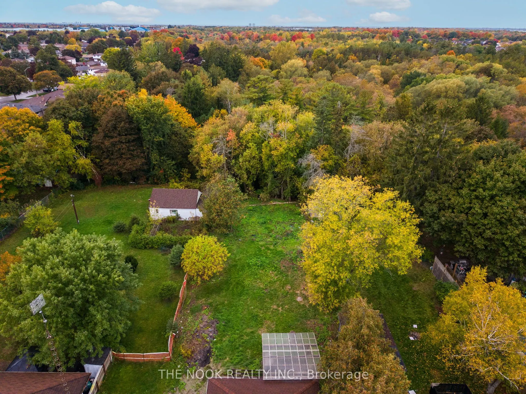 1496 Simcoe Street N