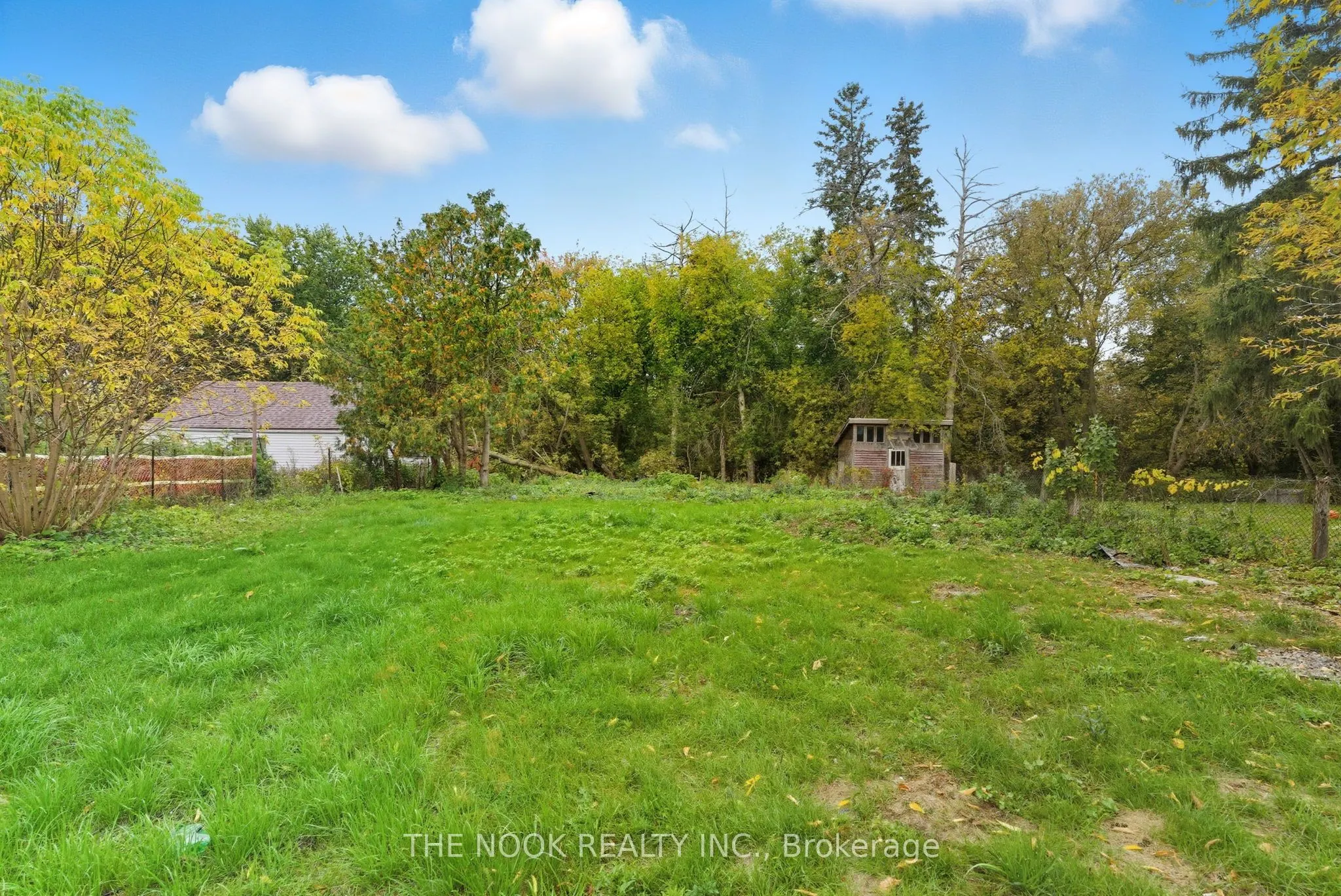 1496 Simcoe Street N