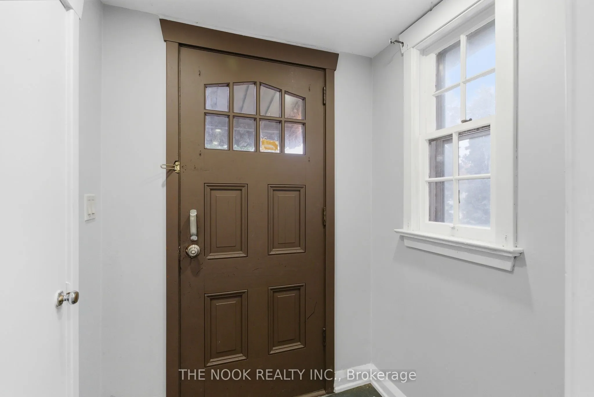 1496 Simcoe Street N