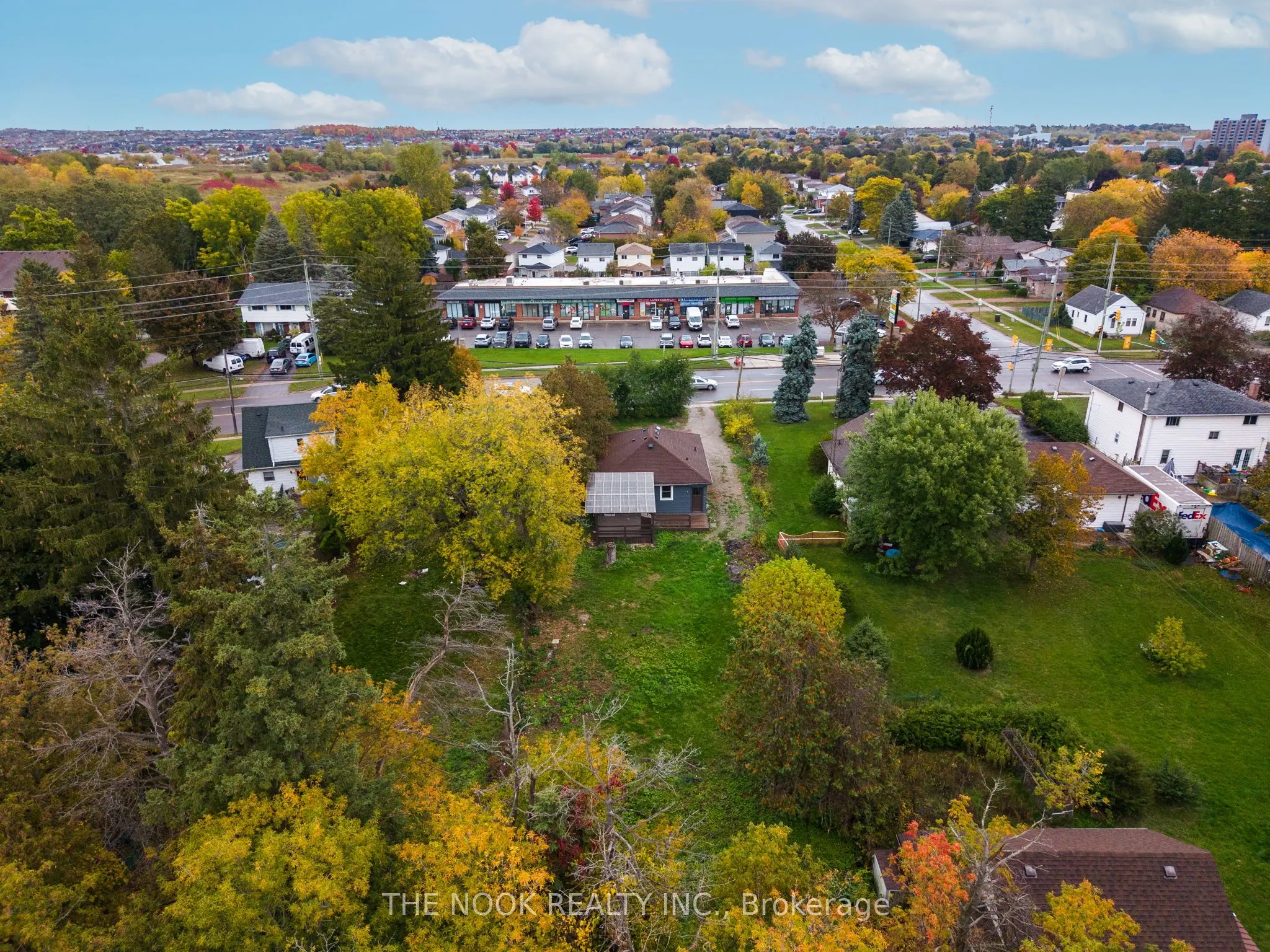 1496 Simcoe Street N