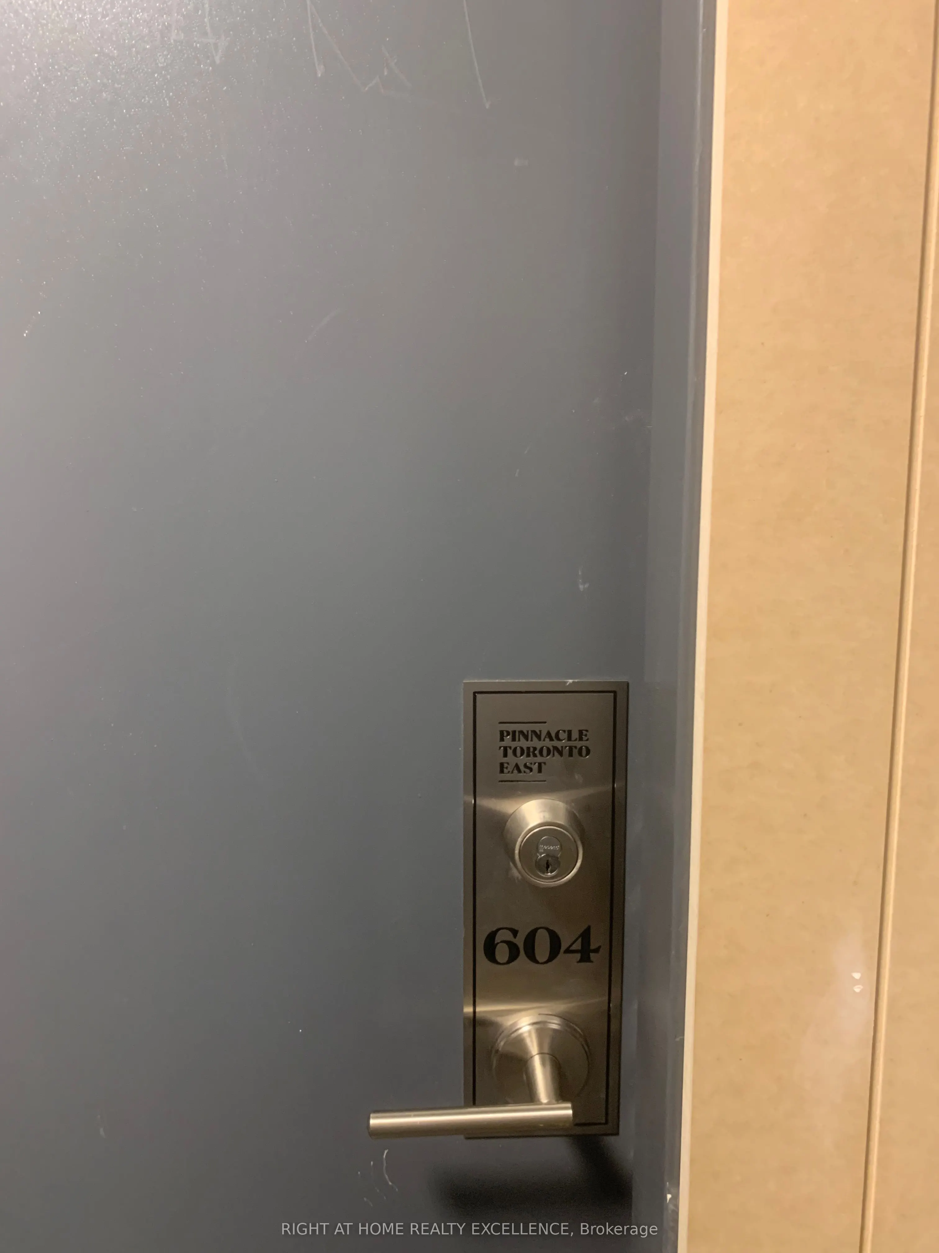 3260 Sheppard Avenue E, #604
