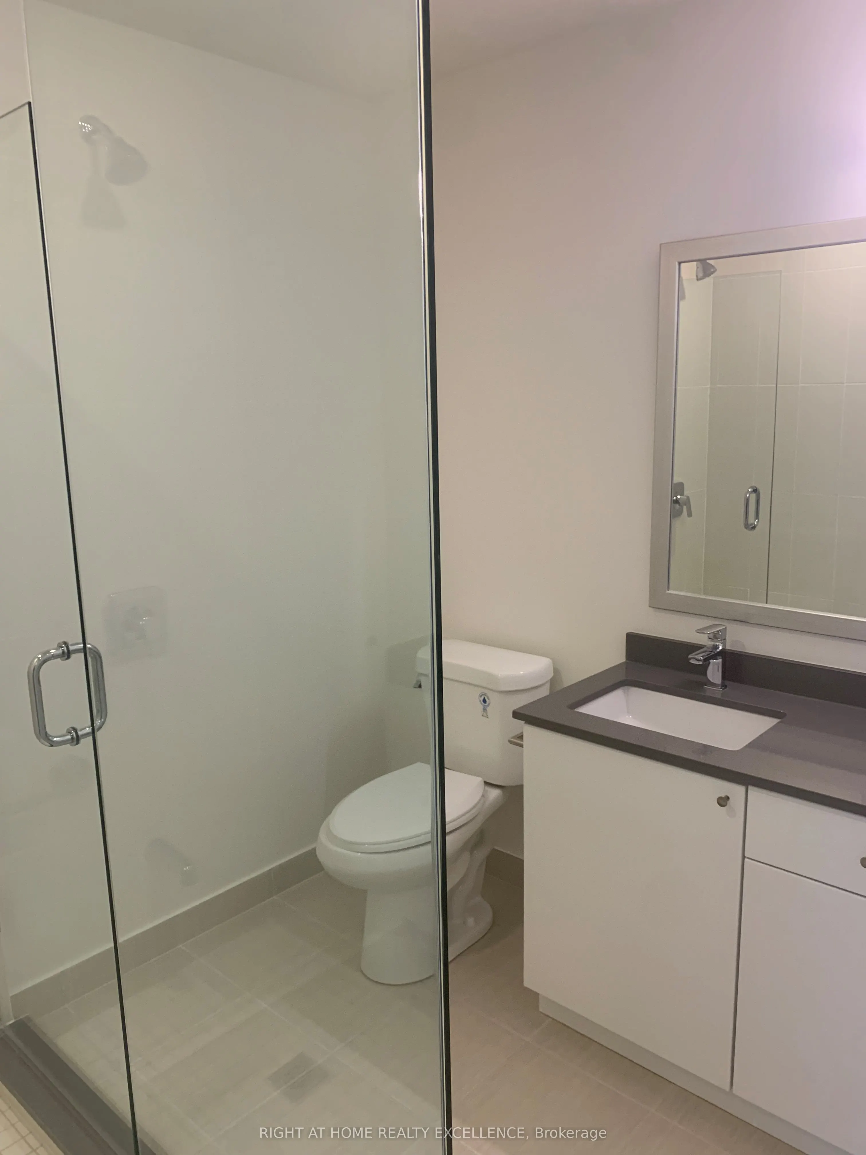 3260 Sheppard Avenue E, #604