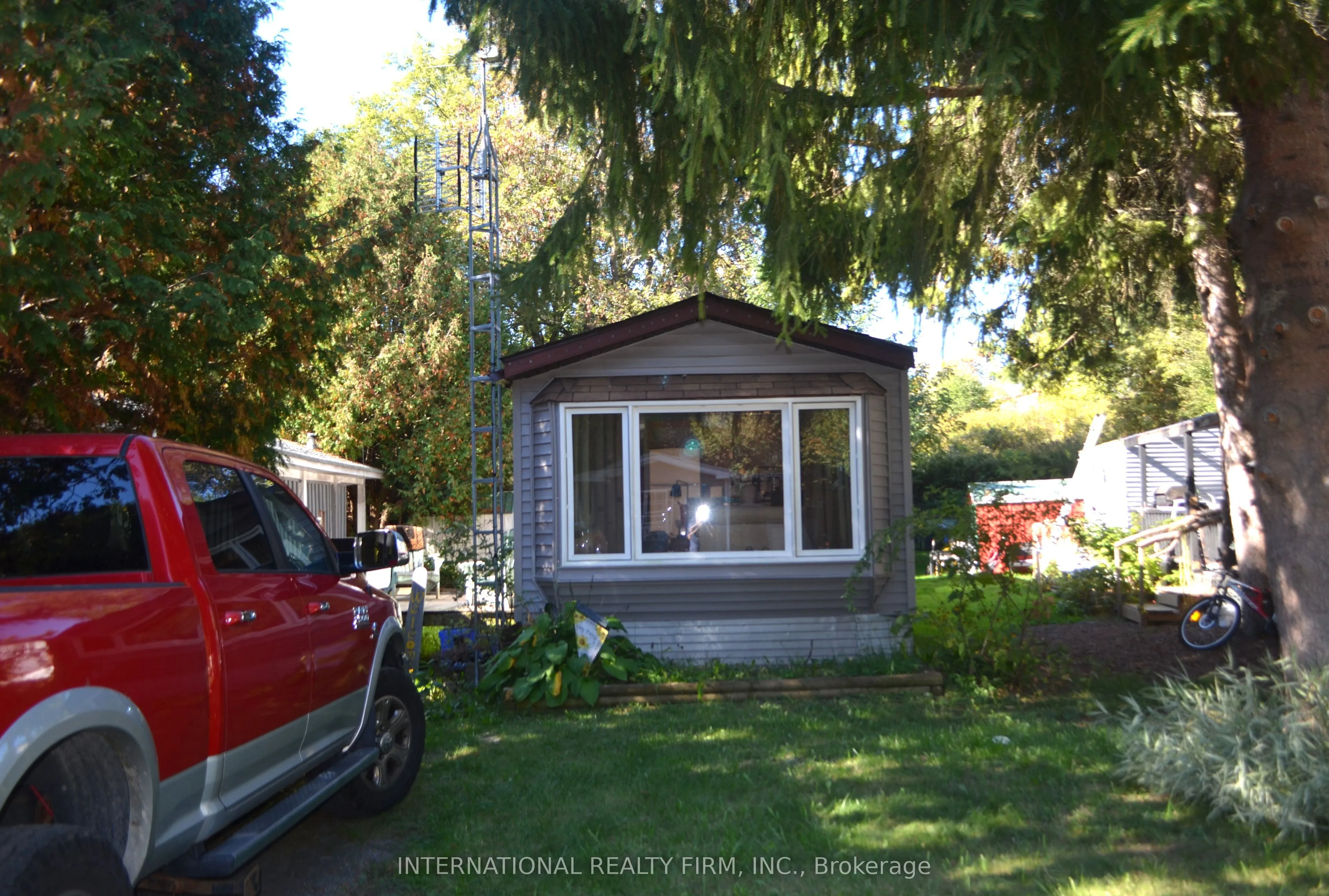 623 King Avenue E, #16