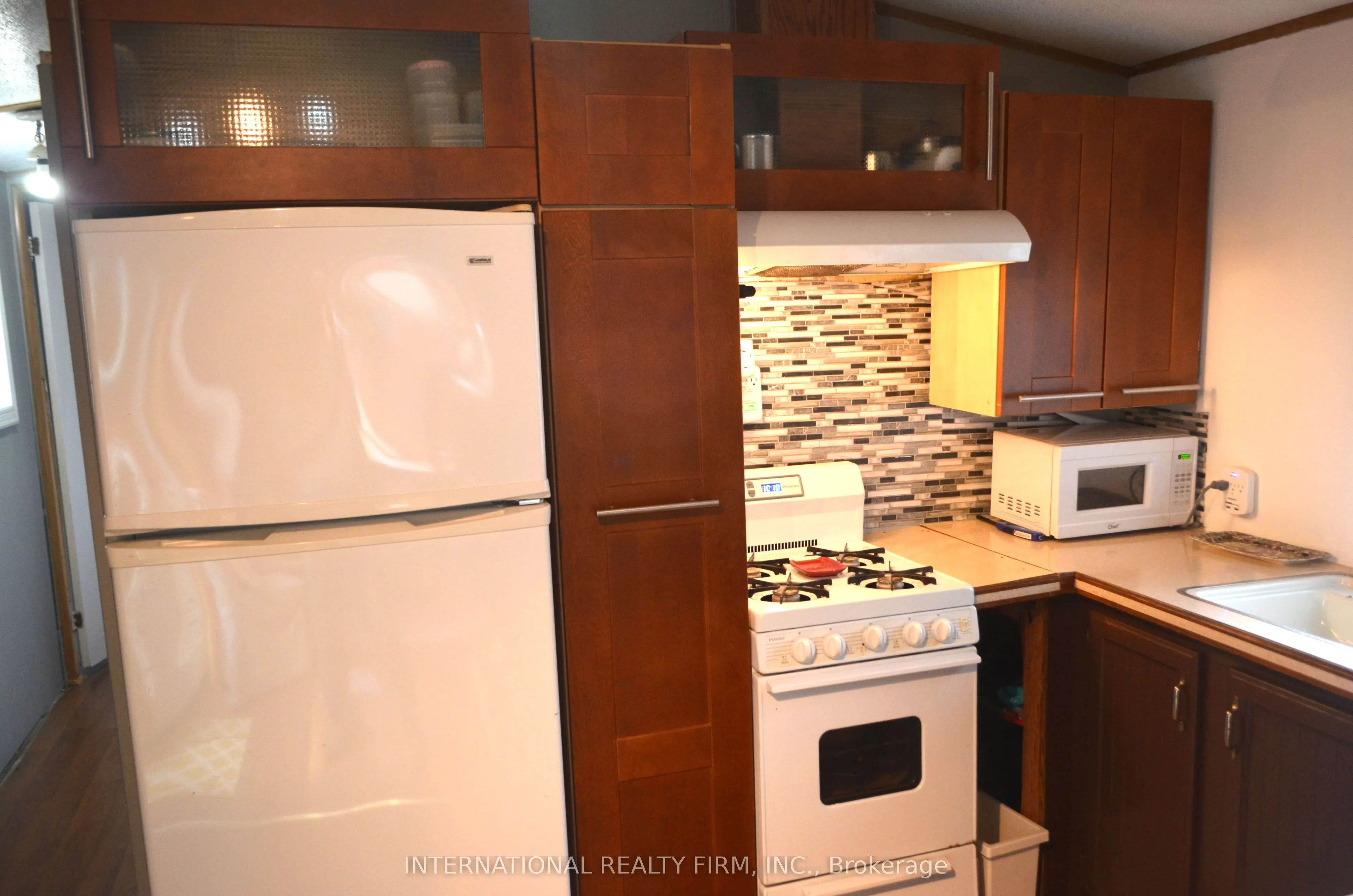 623 King Avenue E, #16
