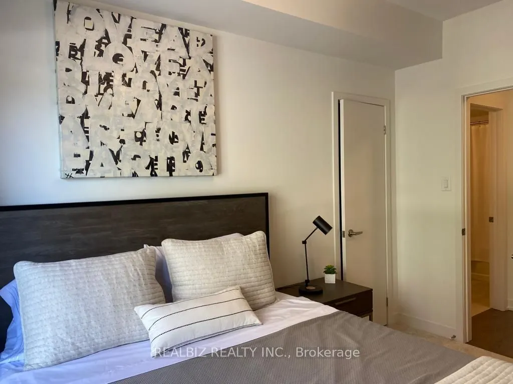 70 Orchid Place Drive, #Th-11