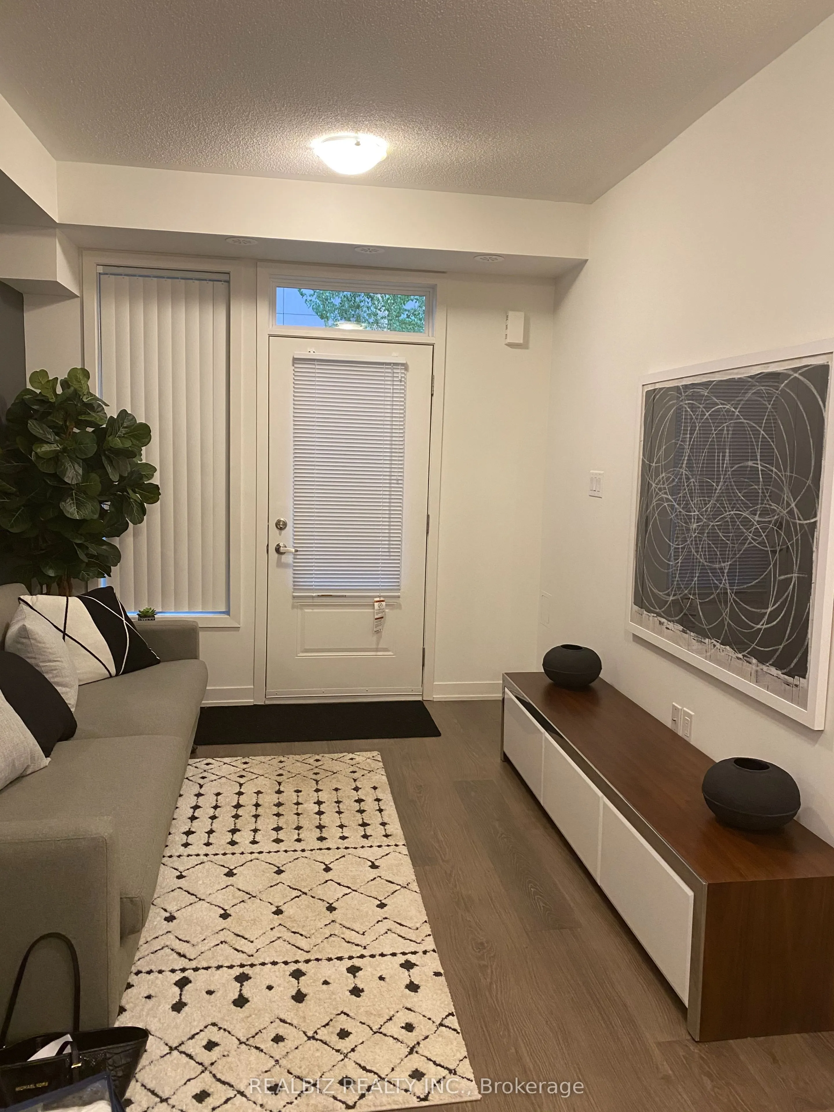 70 Orchid Place Drive, #Th-11