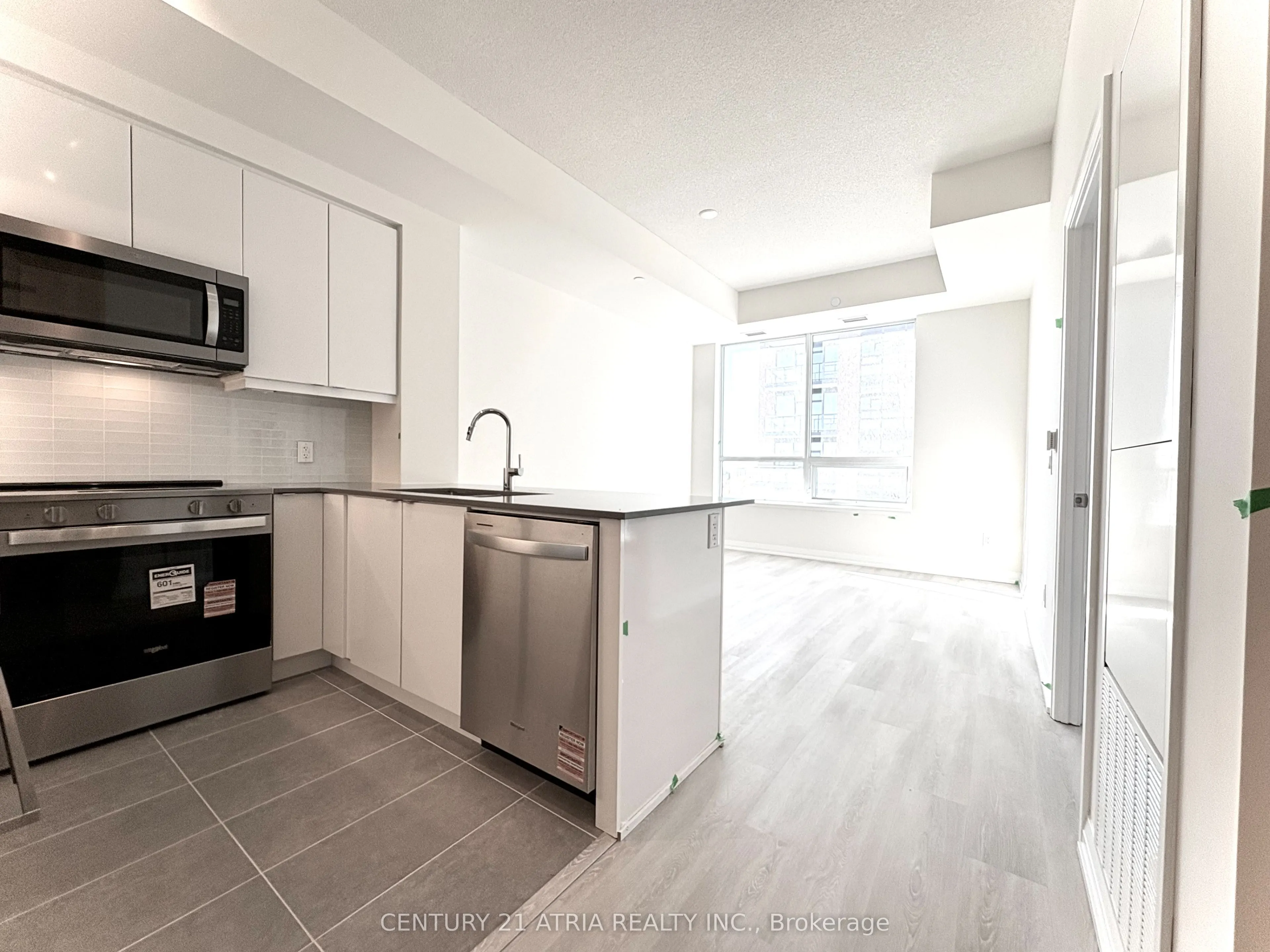 3270 Sheppard Avenue E, #1025