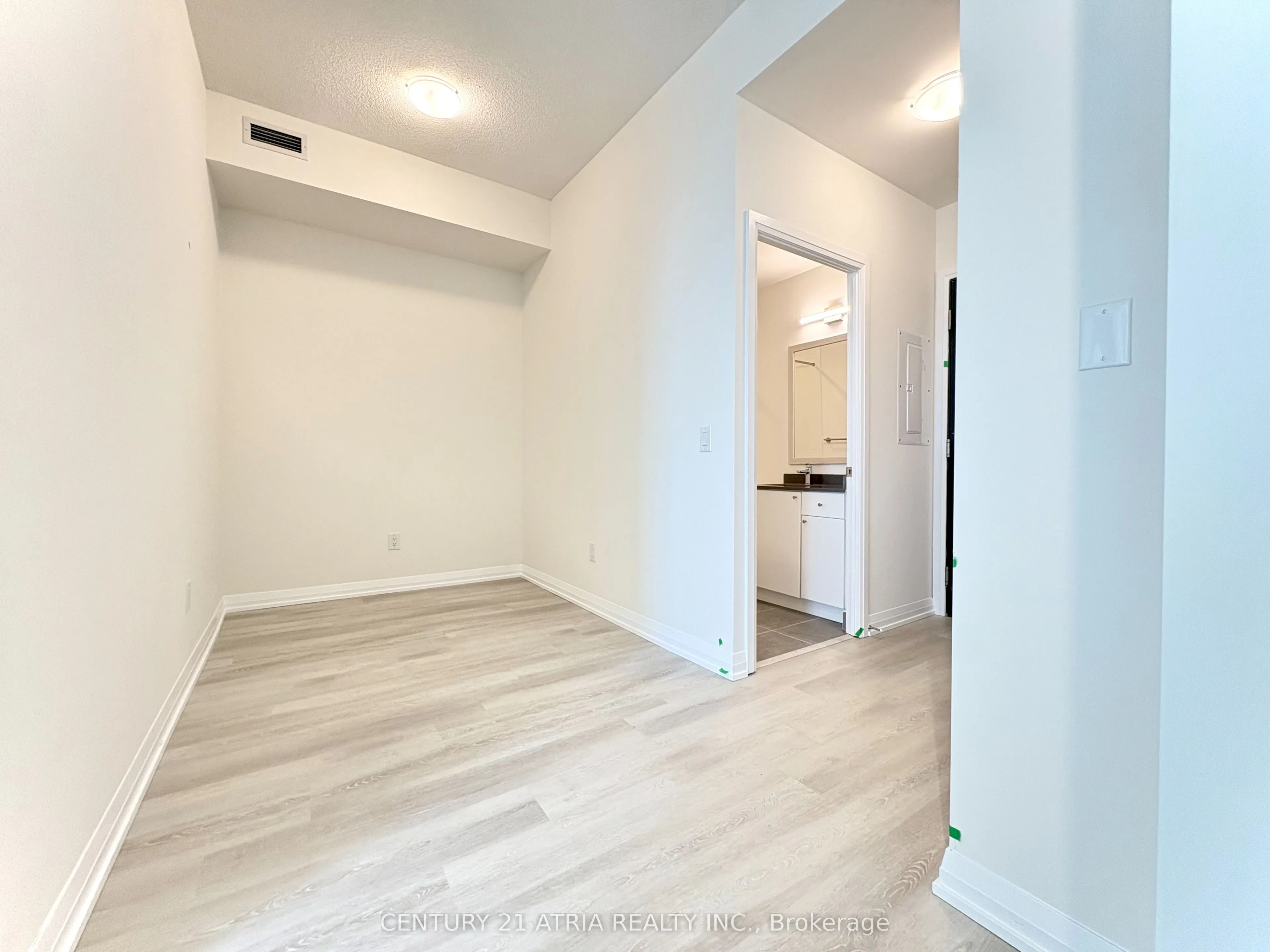 3270 Sheppard Avenue E, #1025