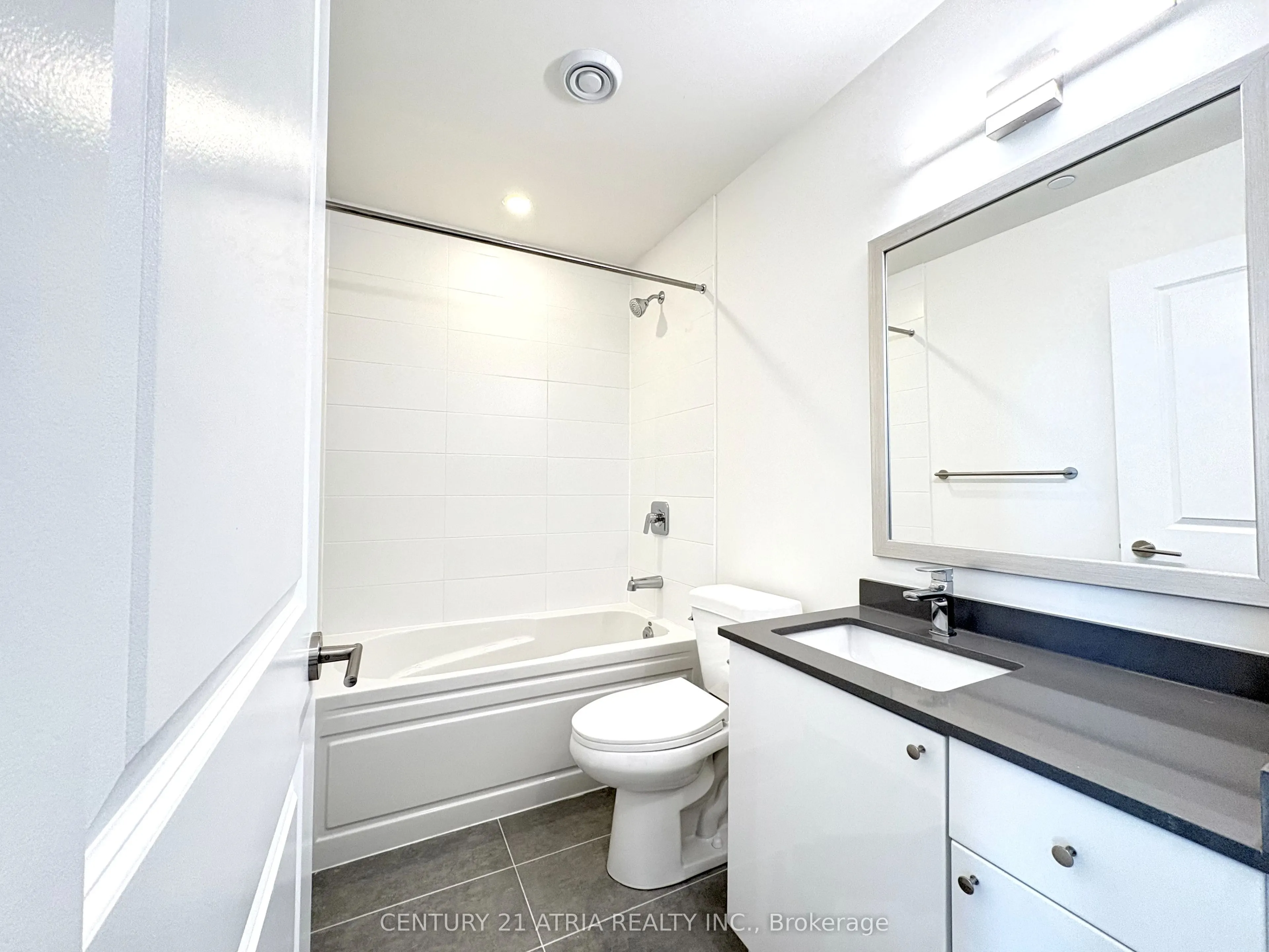 3270 Sheppard Avenue E, #1025