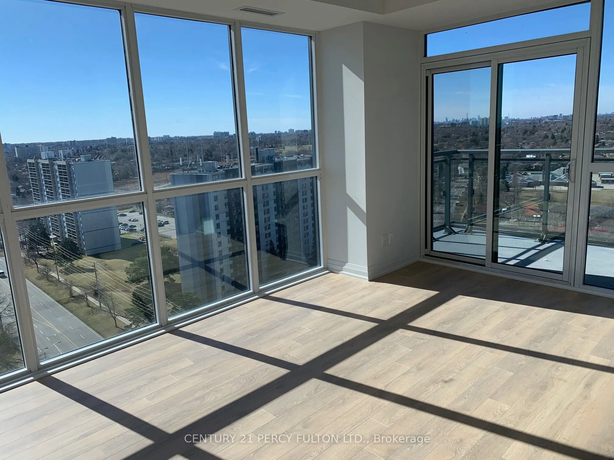 20 Meadowglen Place, #1906