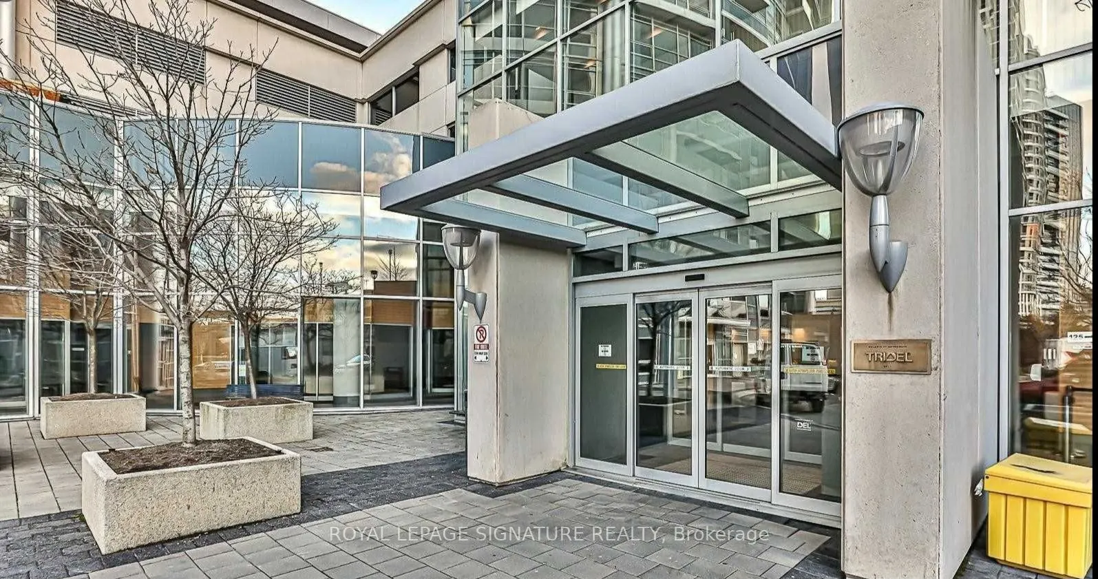 125 Village Green Square, #2301
