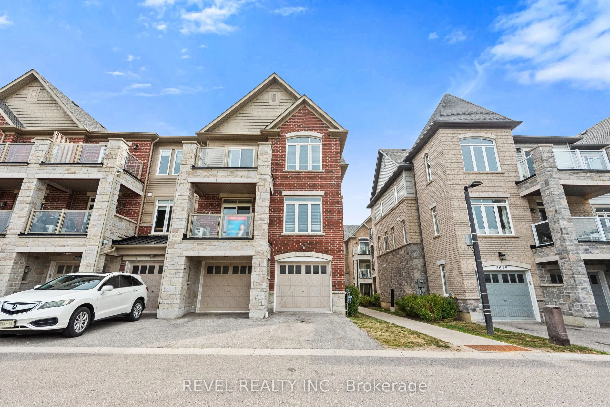 2621 Garrison Crossing, #222