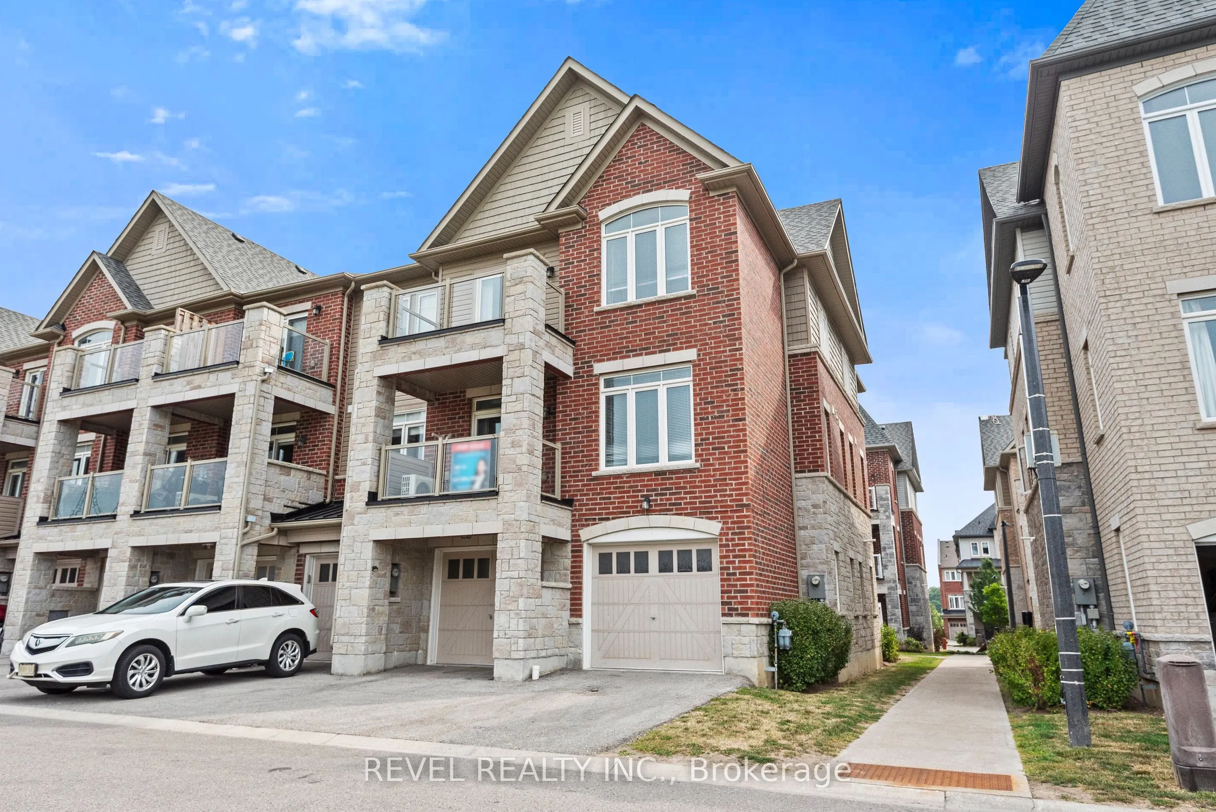 2621 Garrison Crossing, #222