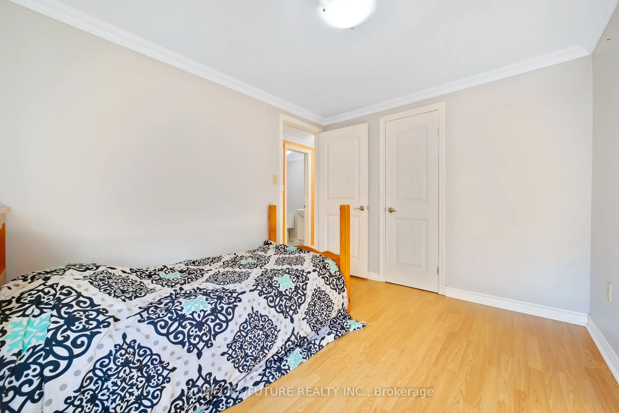 54 Ducatel Crescent