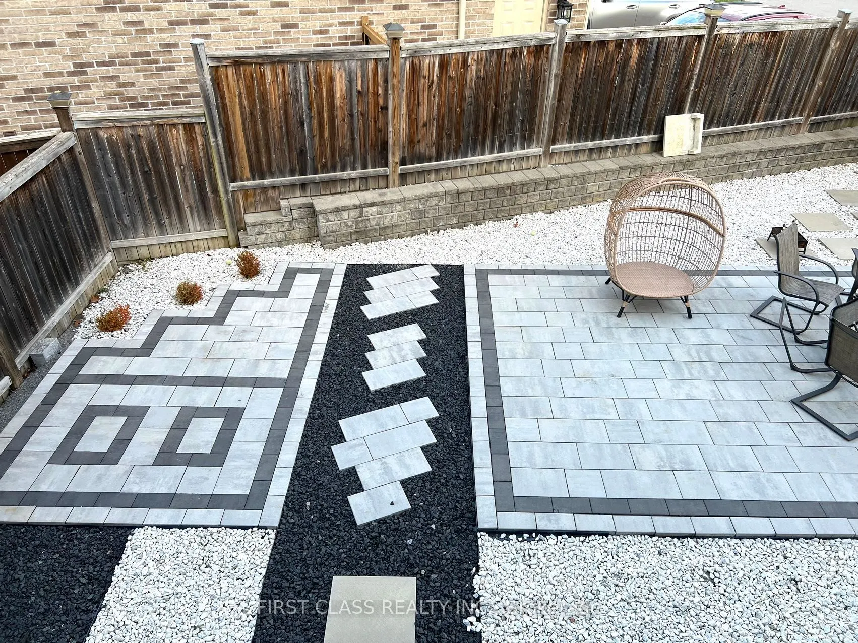 826 Wingarden Crescent