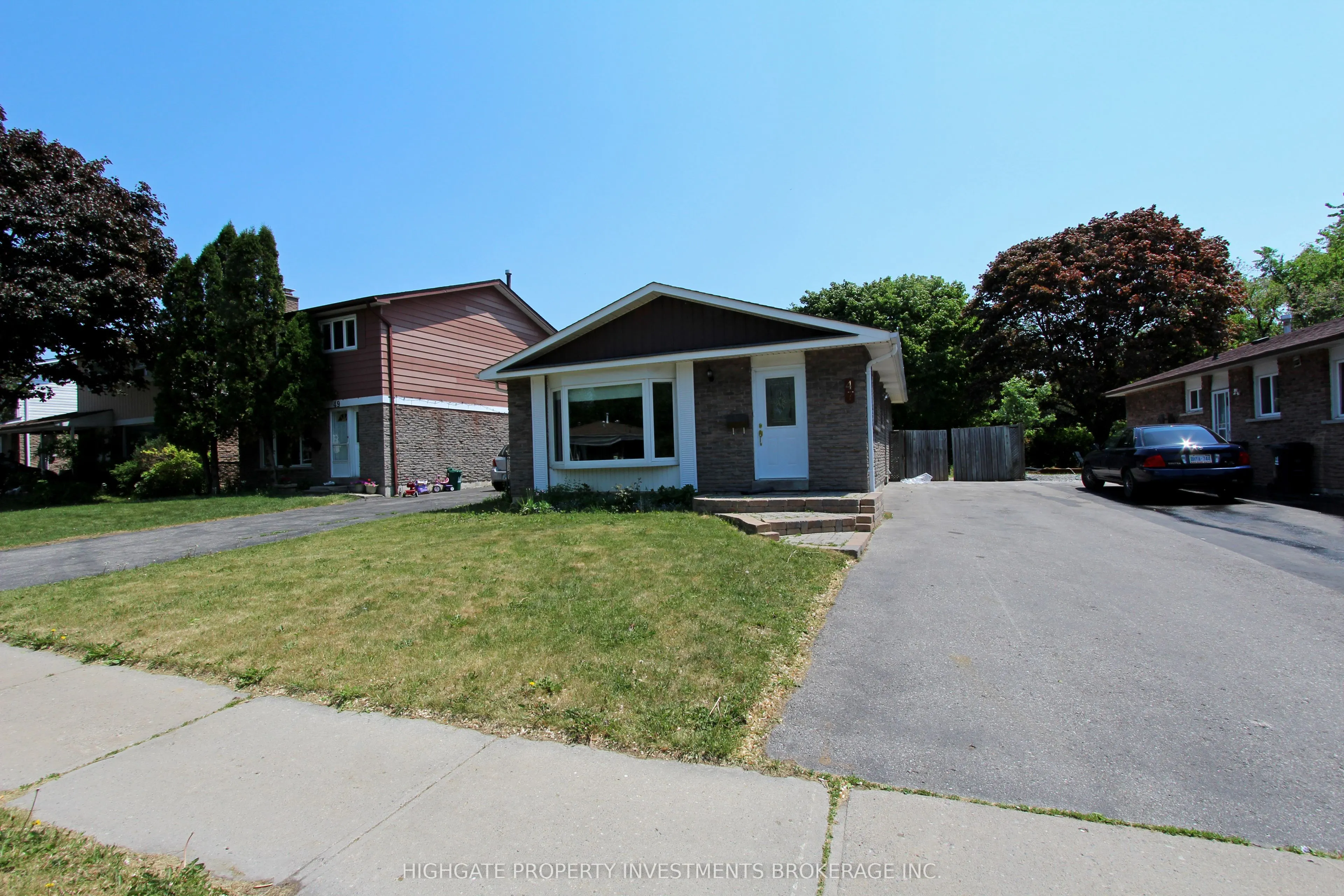 47 Snowball Crescent