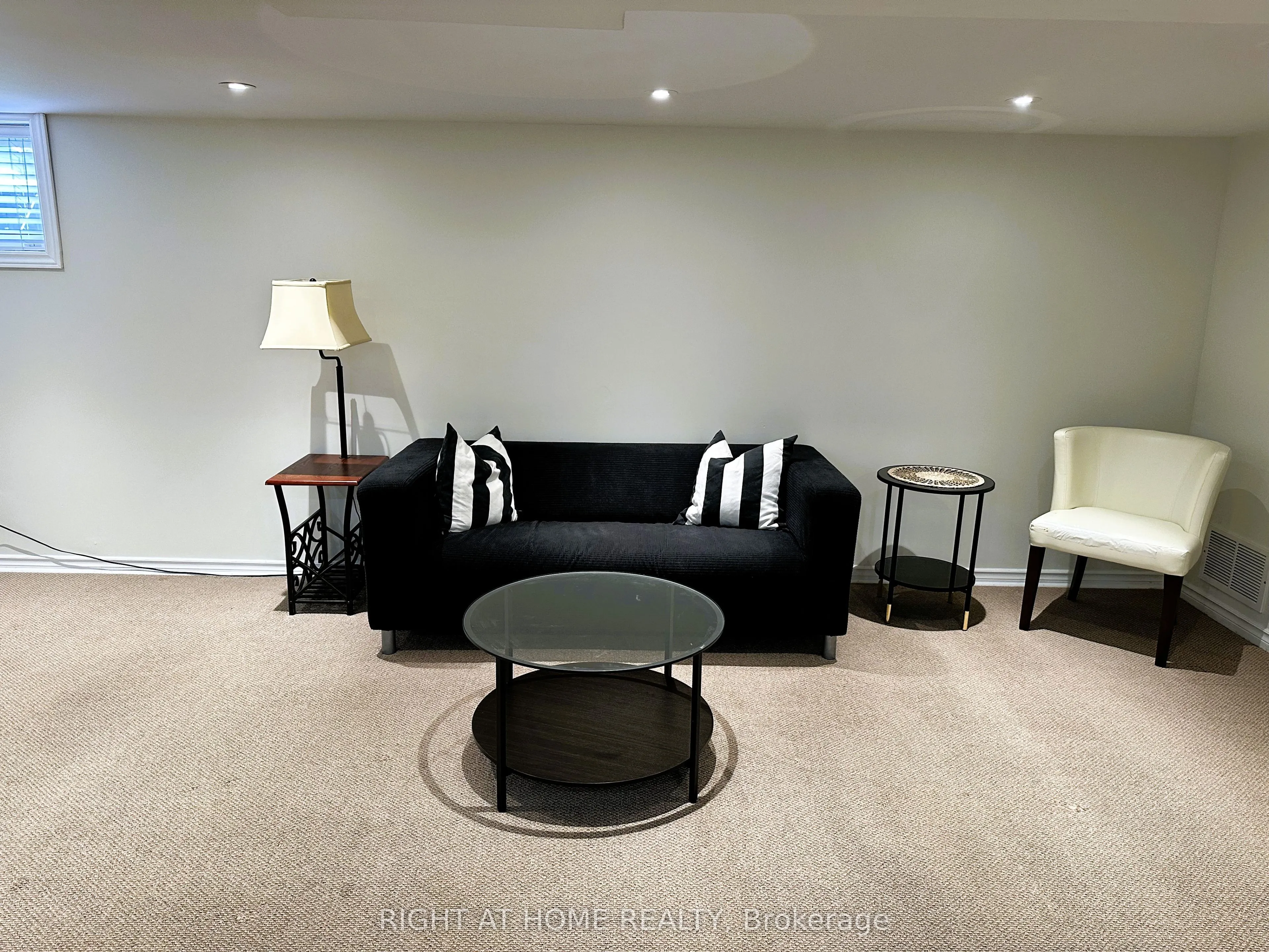 120 Central Park Boulevard N, #Lower