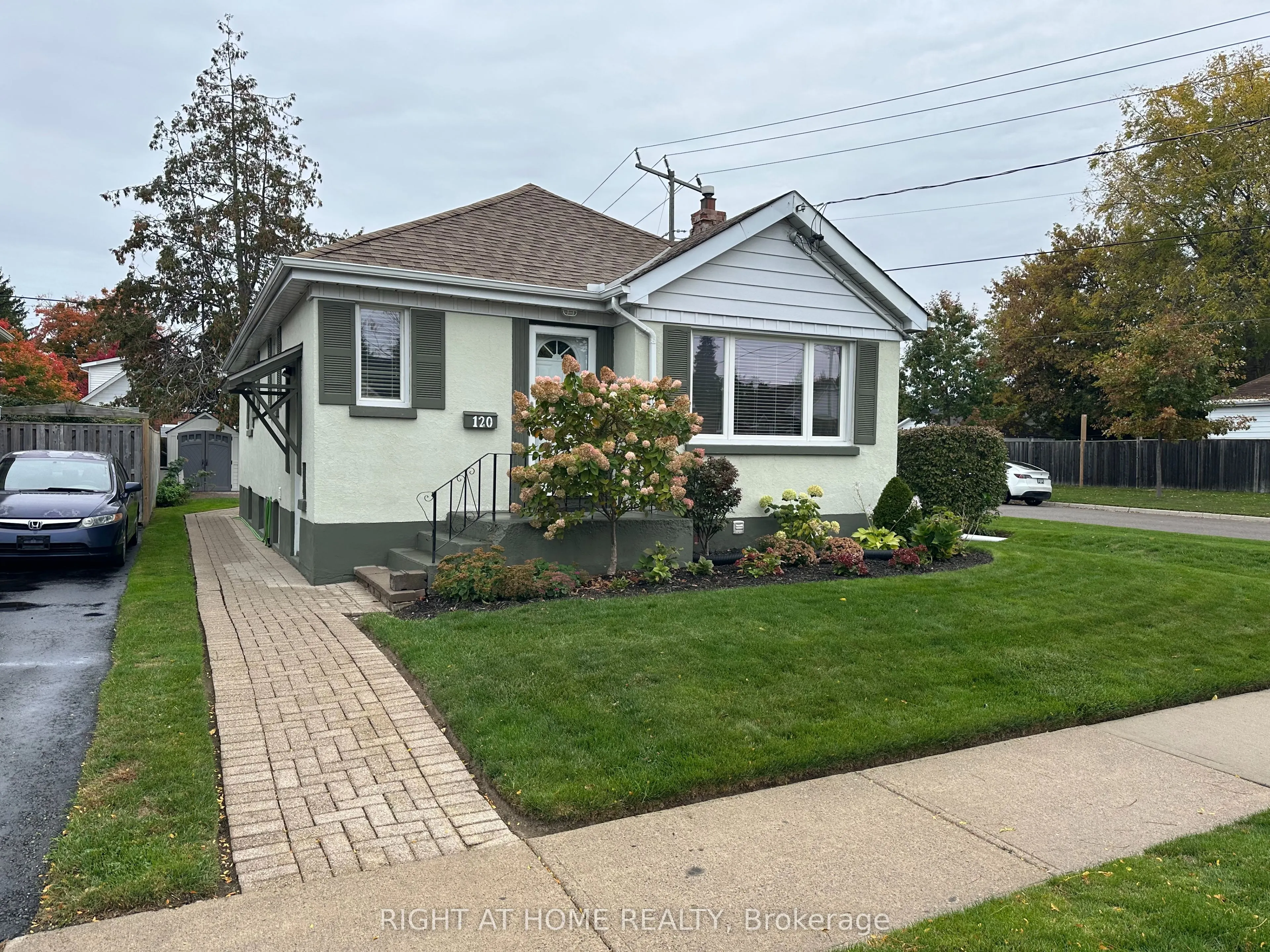 120 Central Park Boulevard N, #Lower
