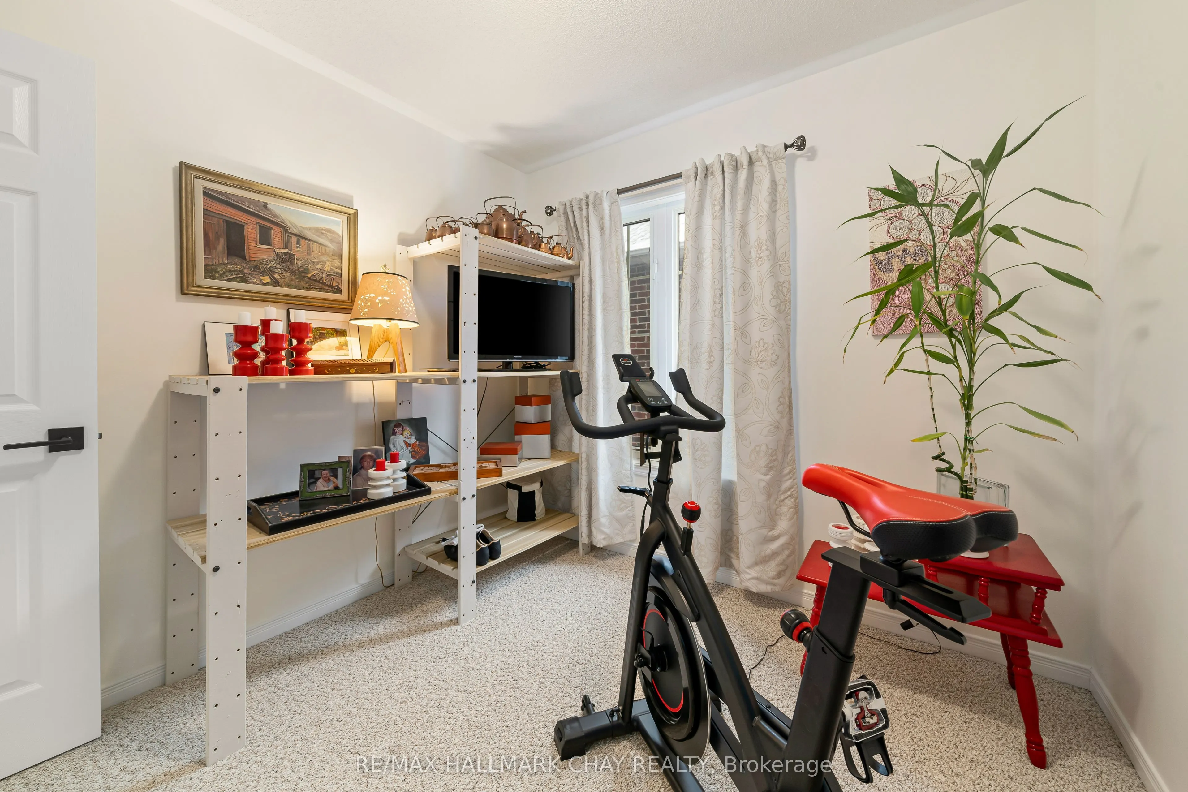 571 Longworth Avenue, #13