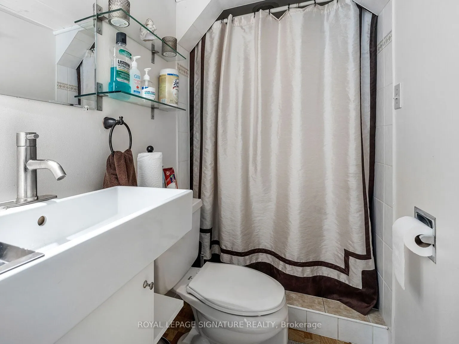 77 Heaslip Terrace