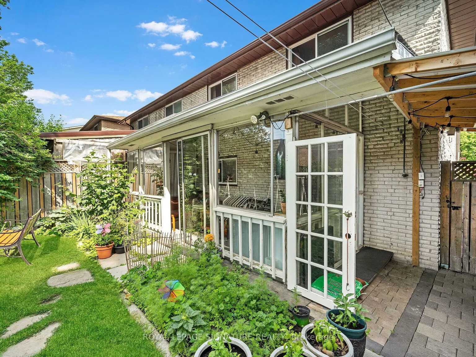 77 Heaslip Terrace
