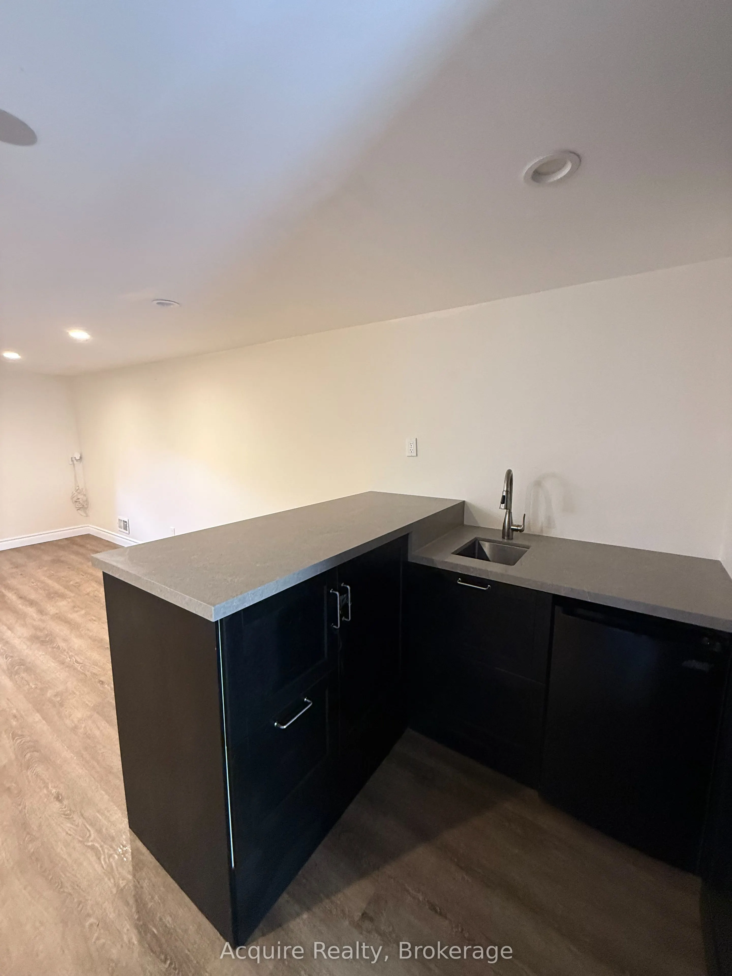 256 Birkdale Road
