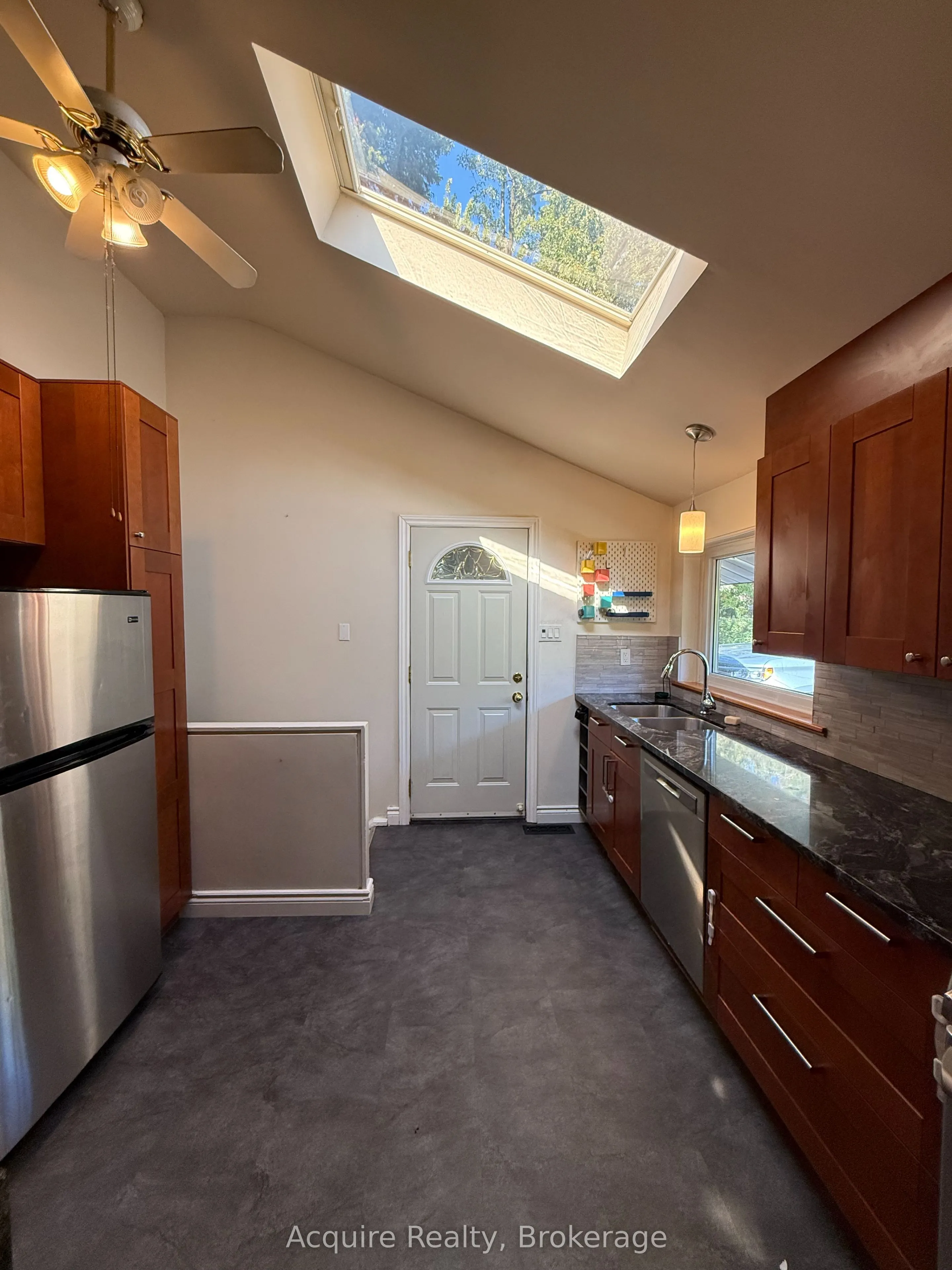 256 Birkdale Road