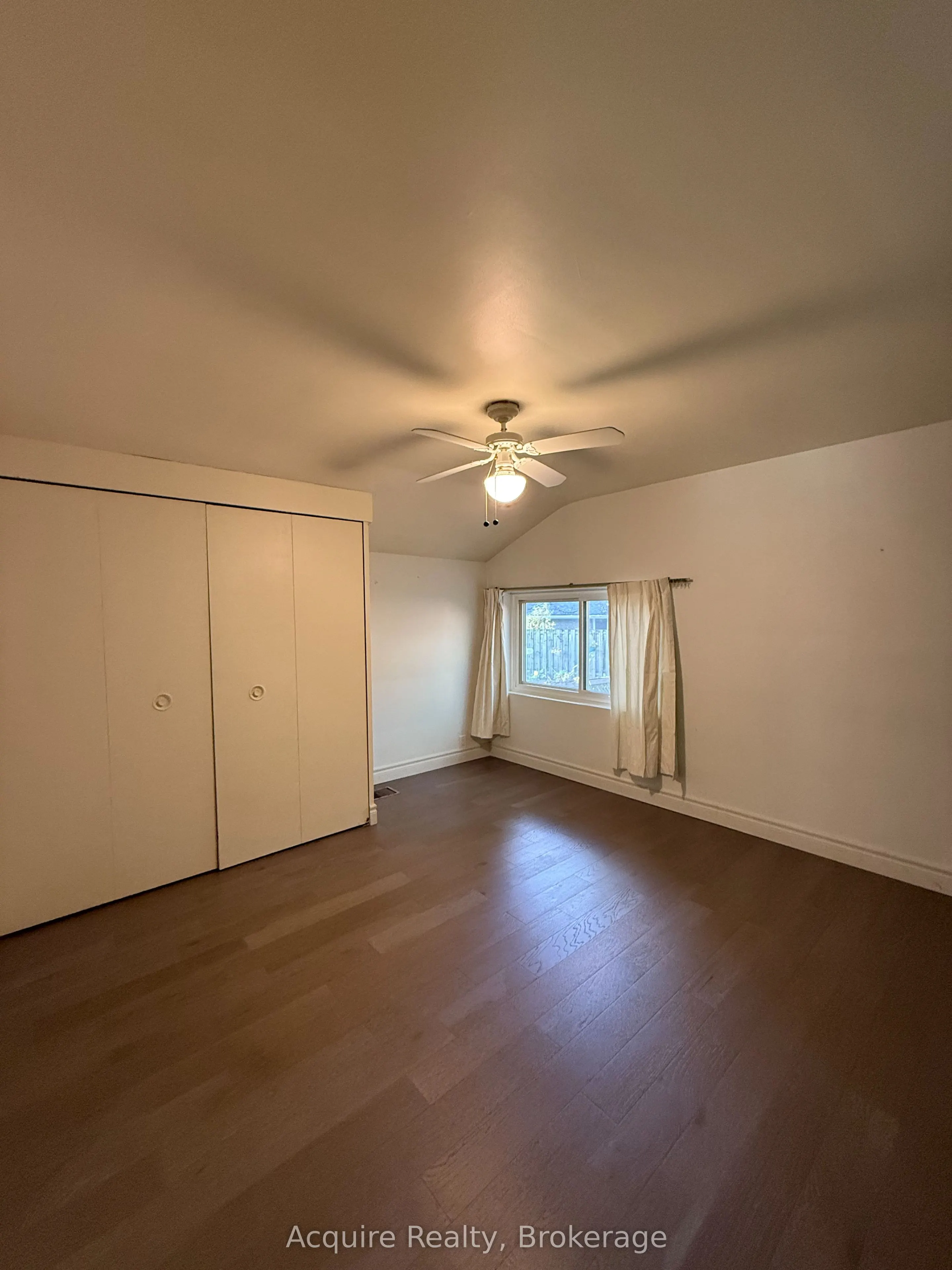 256 Birkdale Road