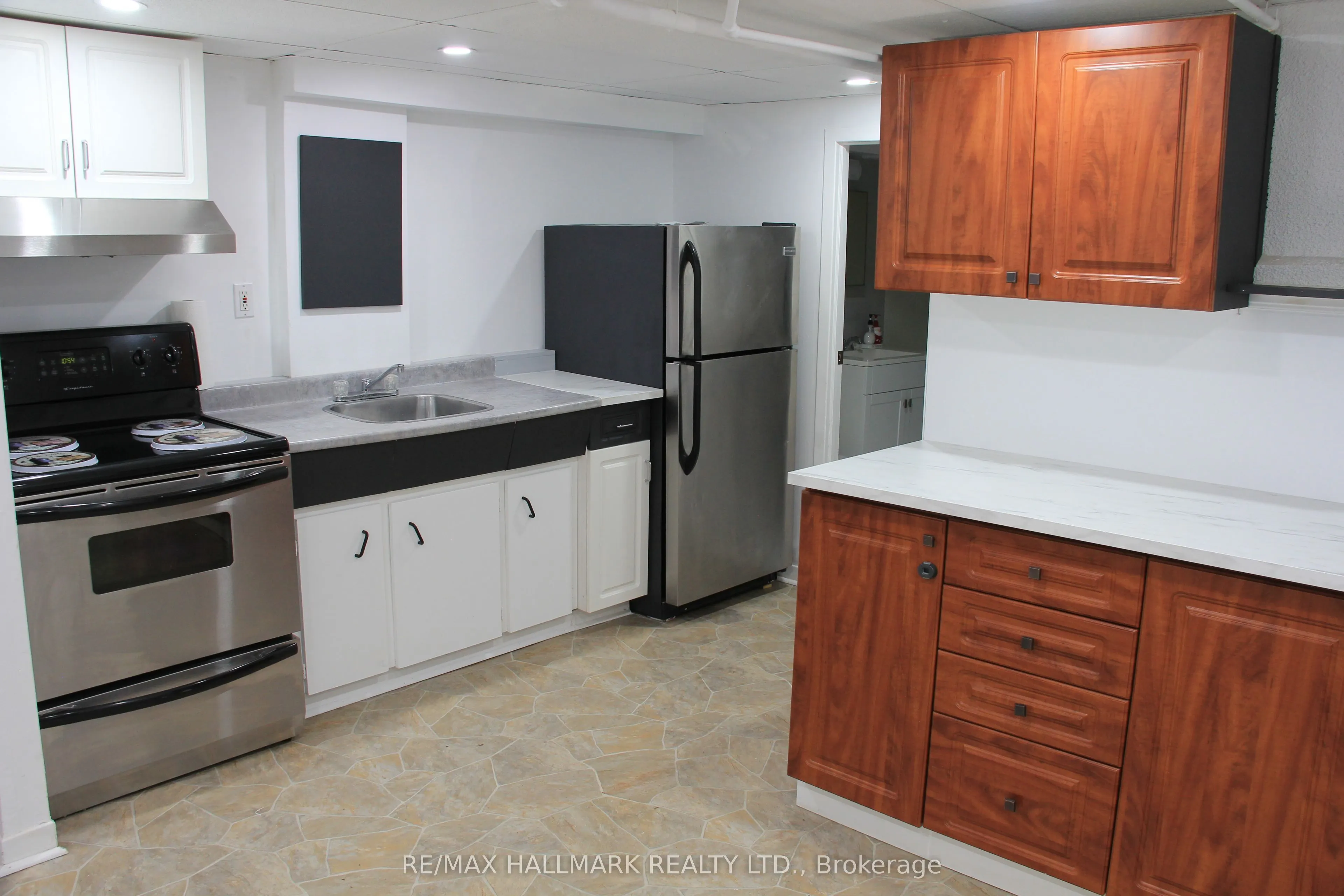 17 Mystic Avenue, #Lower