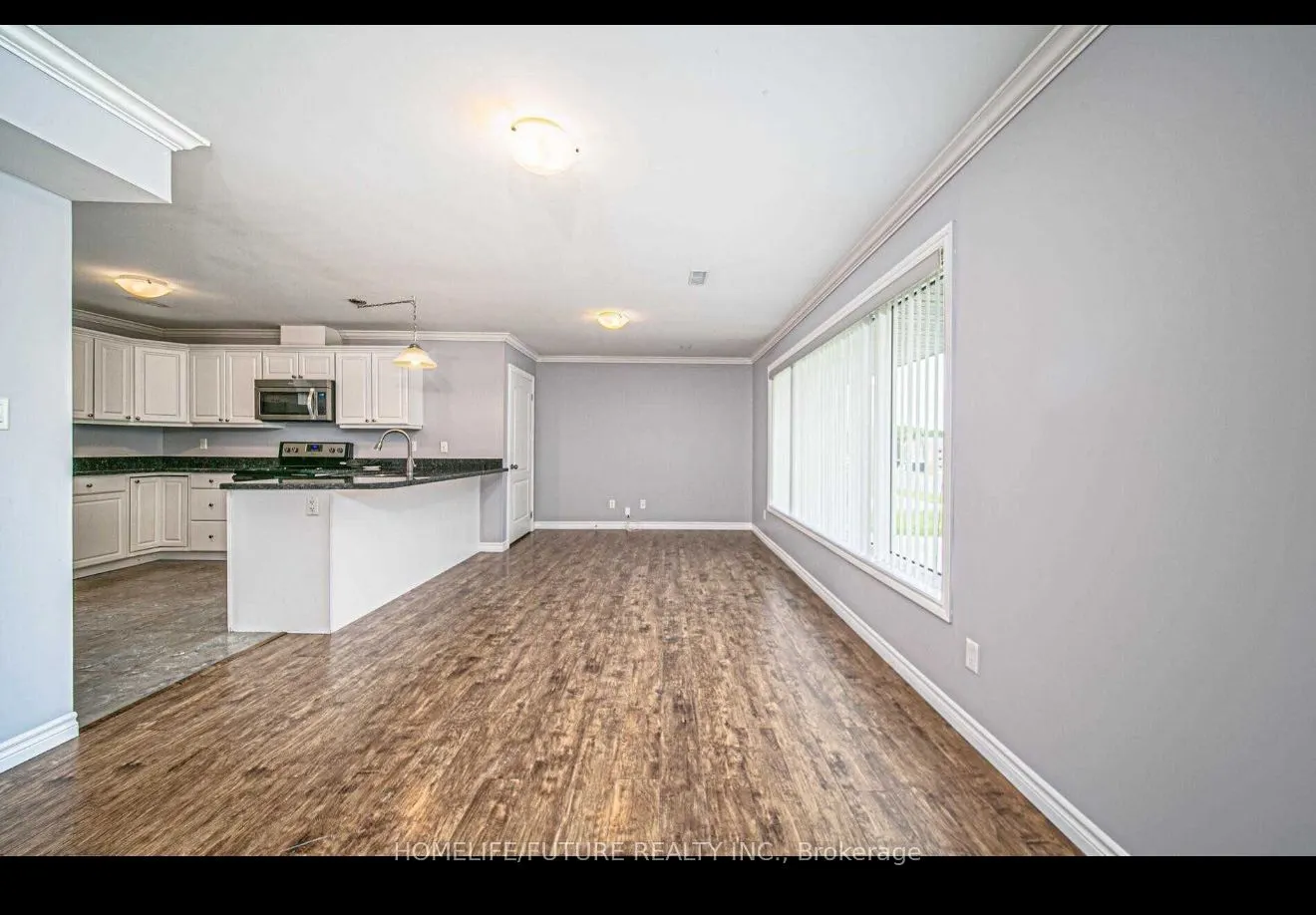 1215 King Street E, #Main