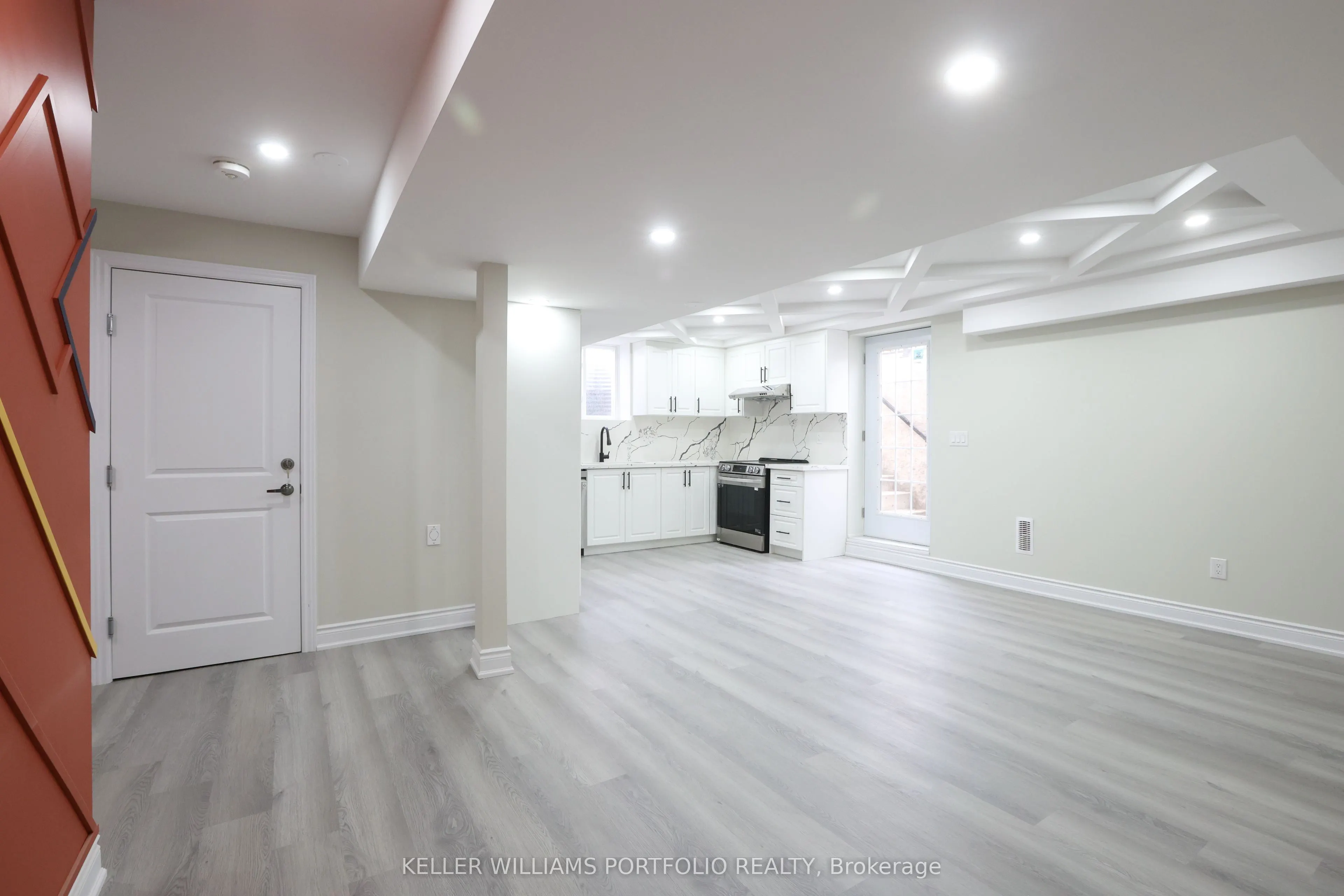 99 Hurst Drive W, #BSMT