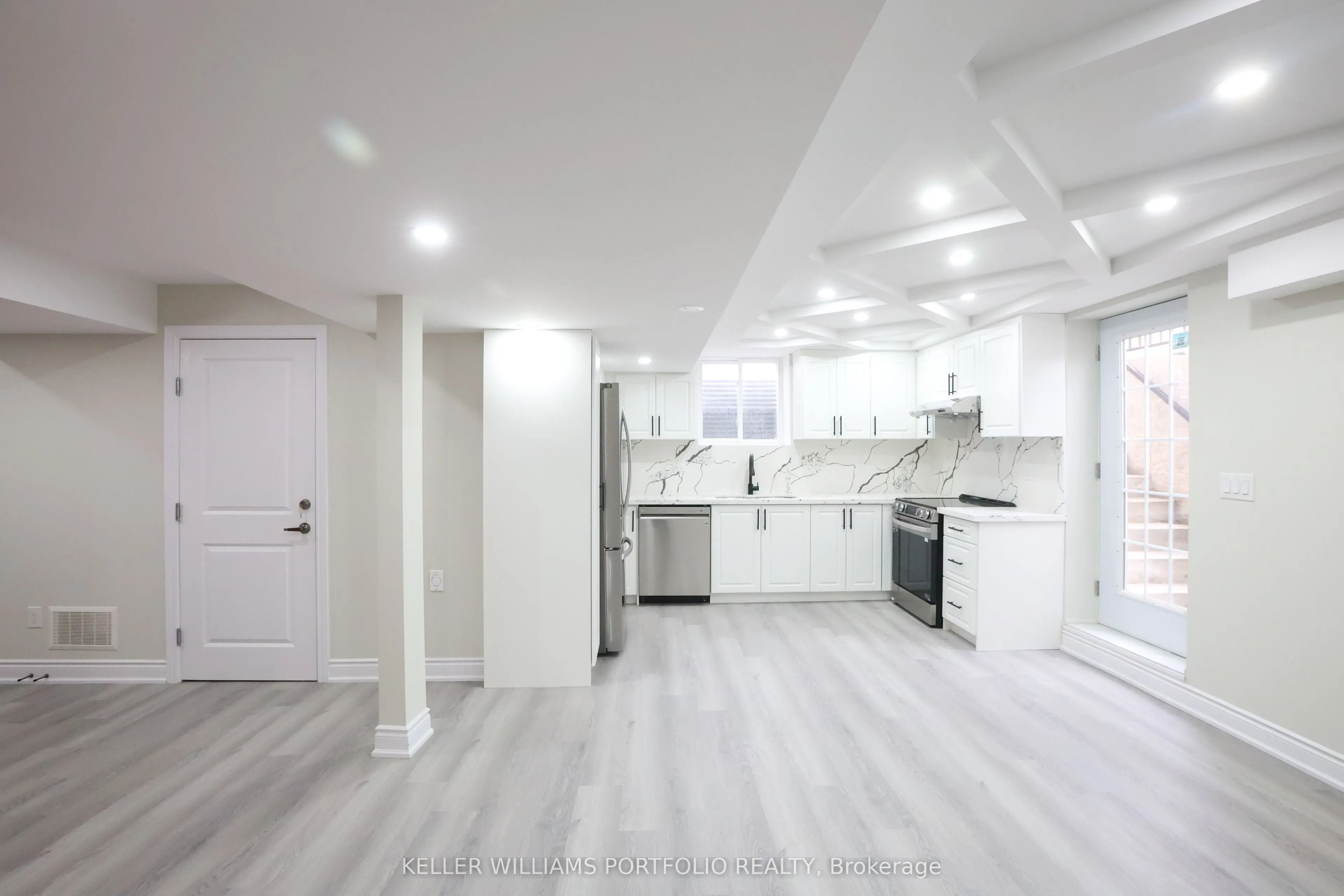 99 Hurst Drive W, #BSMT