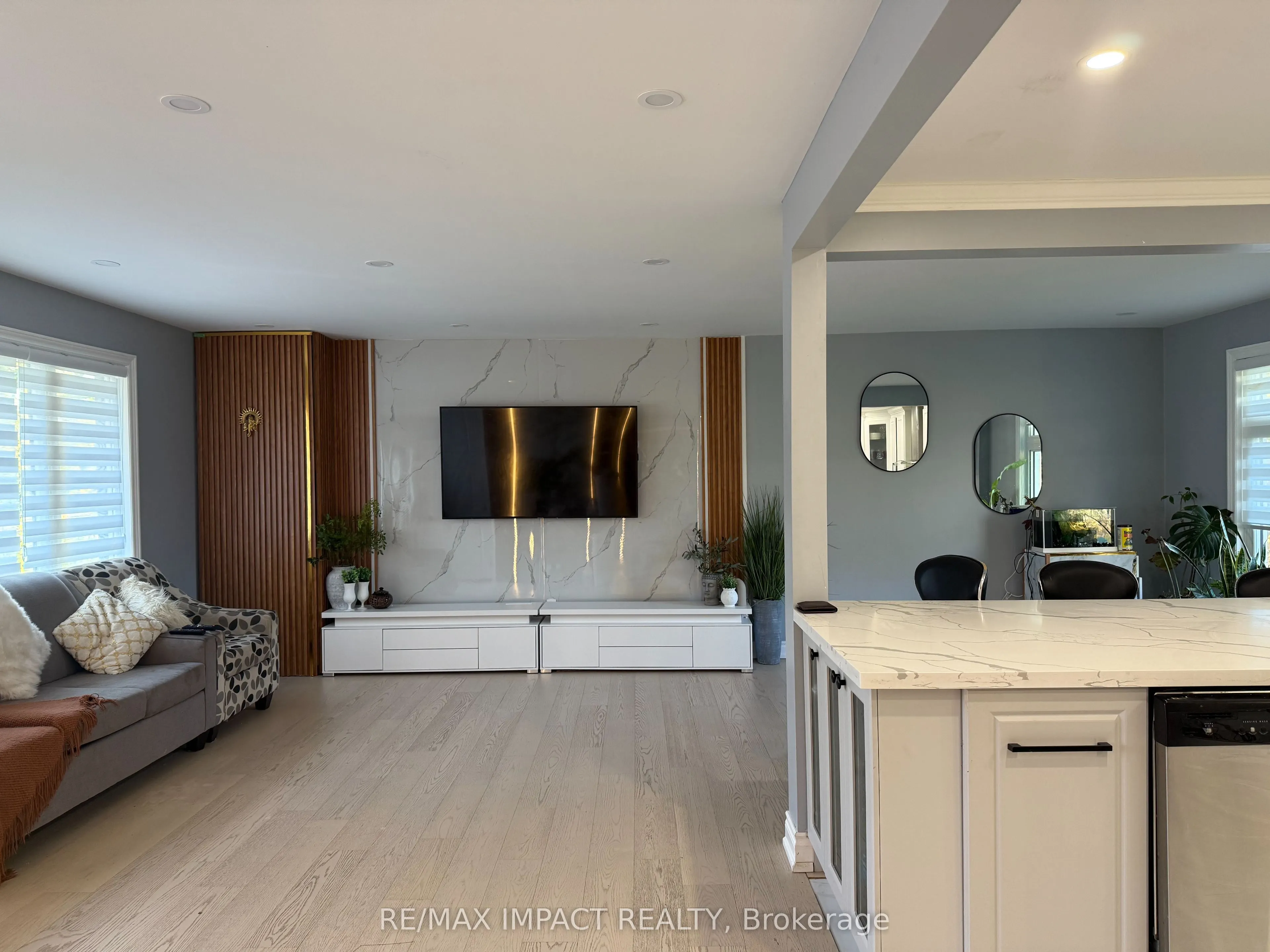 4024 Durham Regional Highway, #2